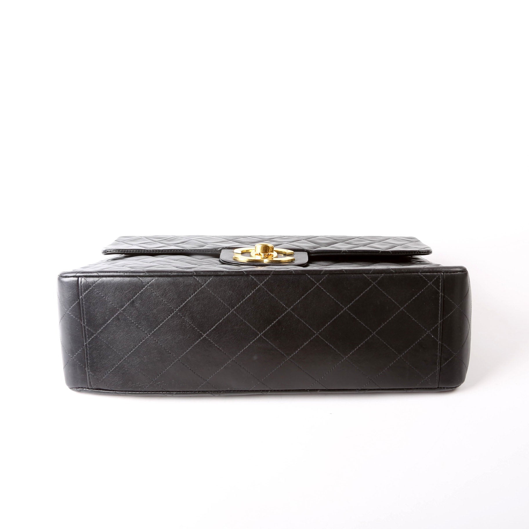 Classic Flap XL Jumbo Lambskin Black
