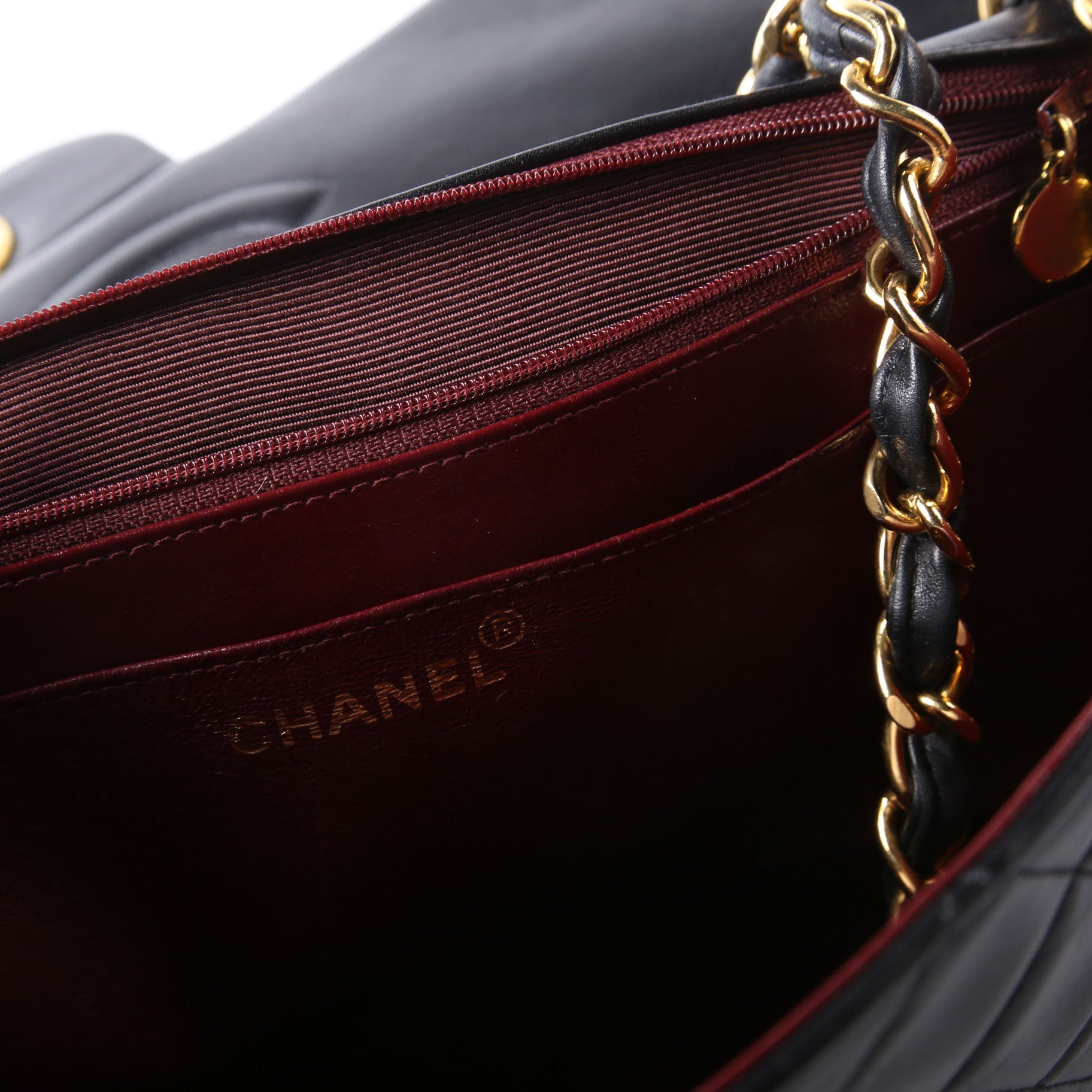 Classic Flap XL Jumbo Lambskin Black