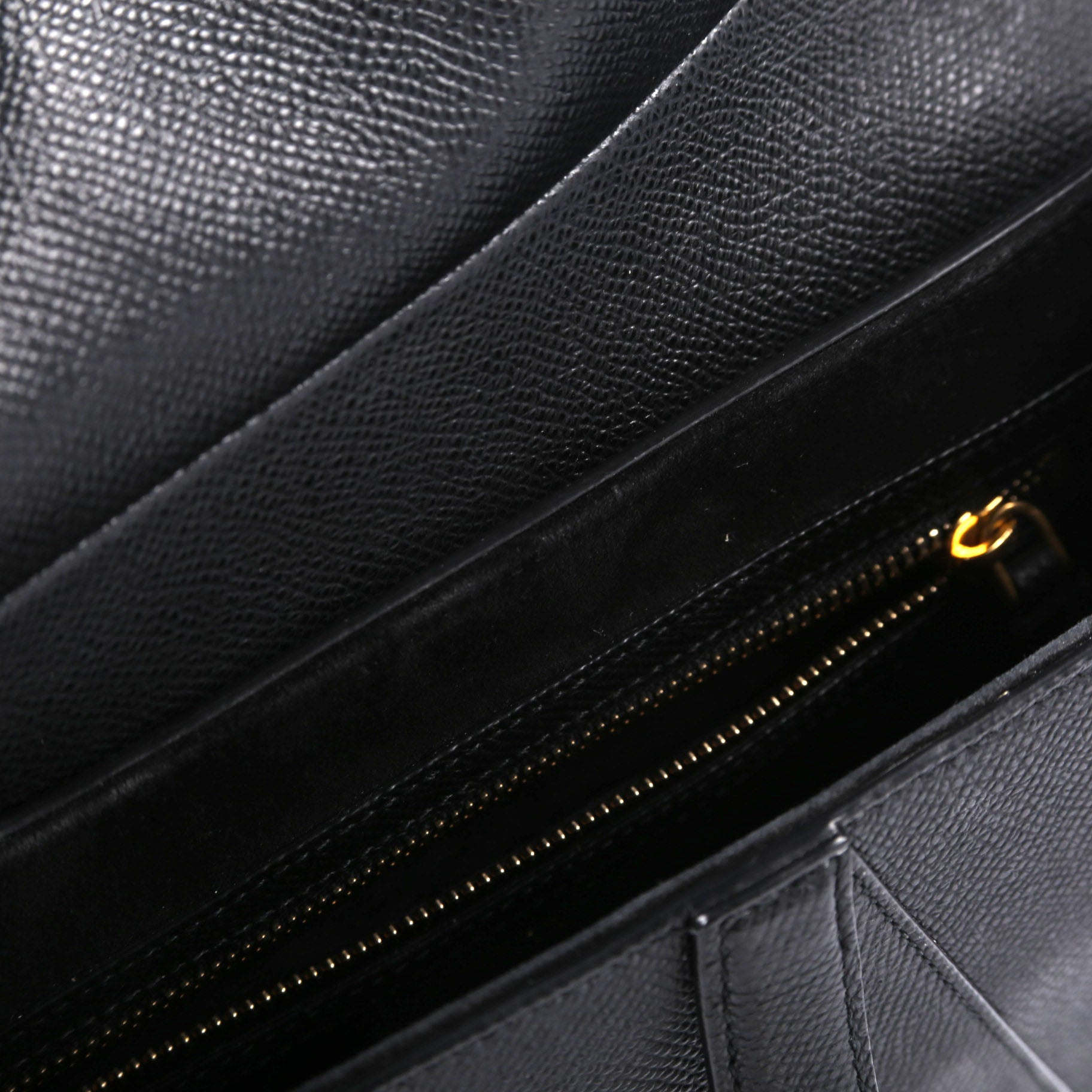Saddle Bag With Strap Grained Leather Black