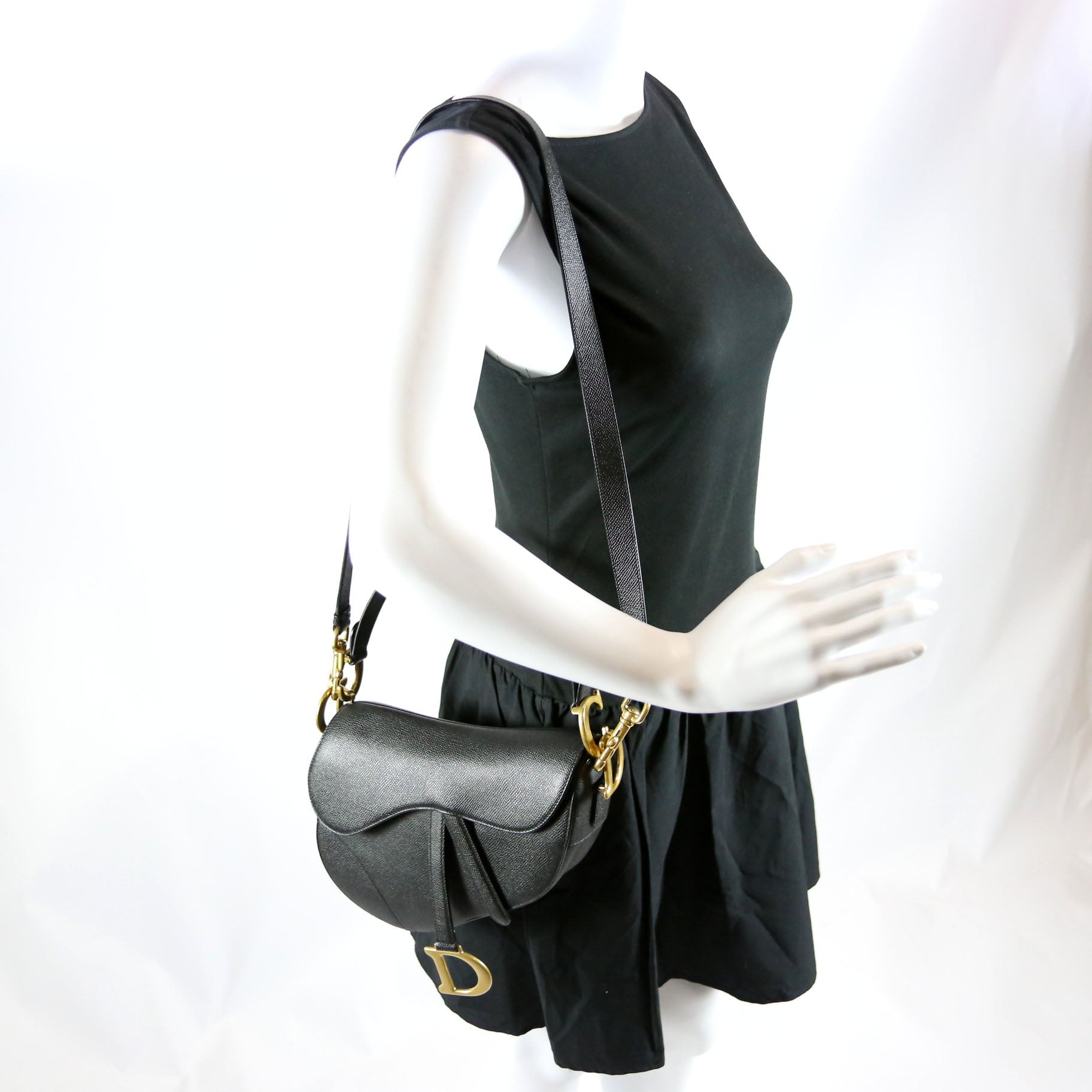 Saddle Bag With Strap Grained Leather Black