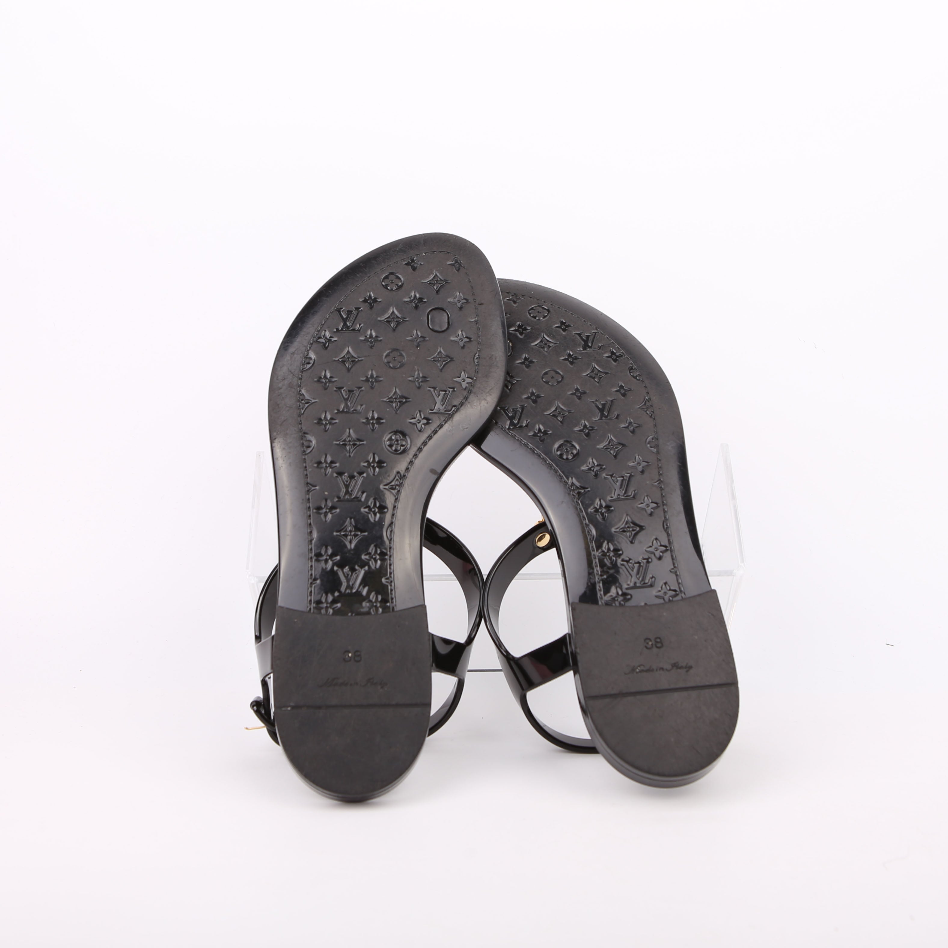 Bikini T-Strap Rubber Flat Sandals Size 38 Black