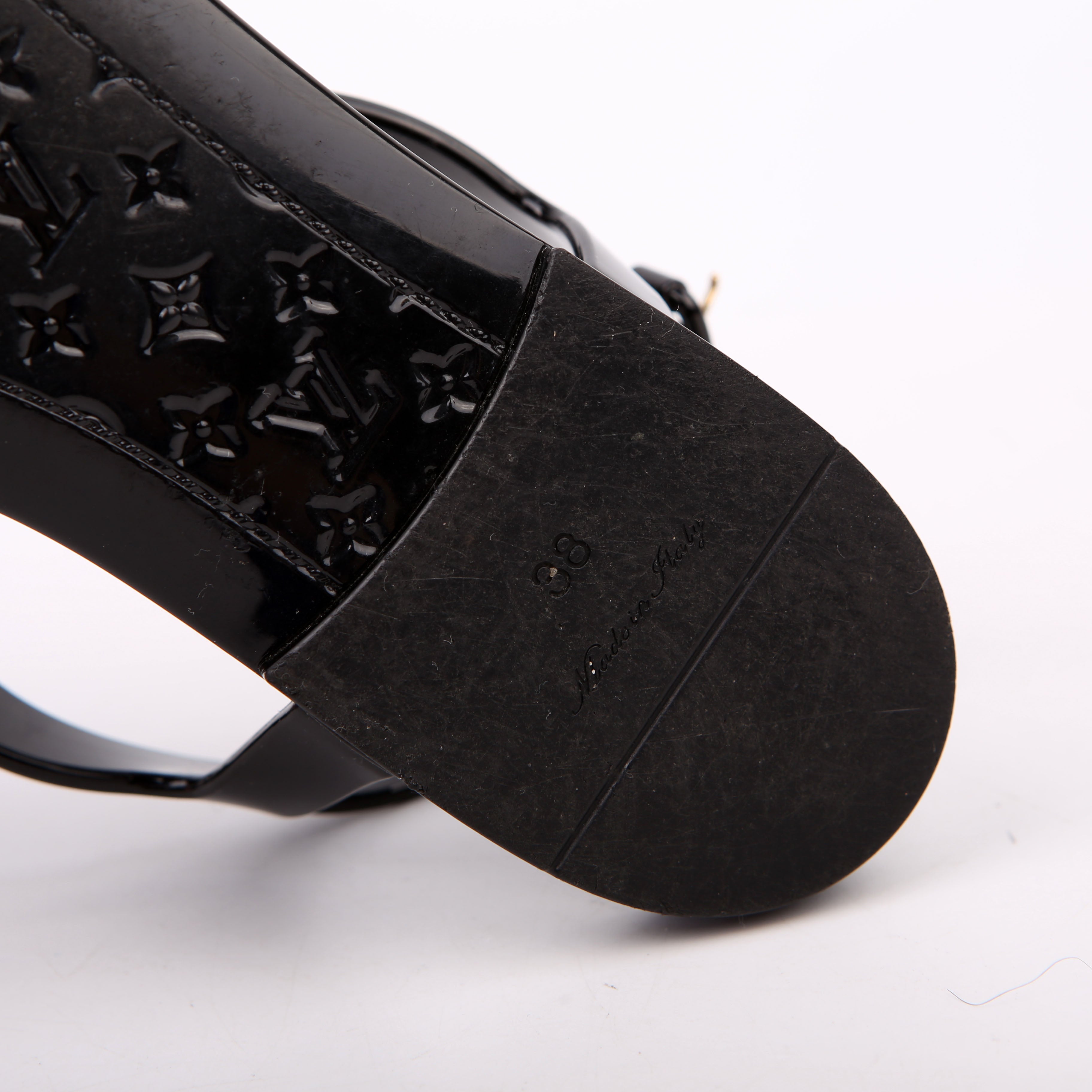 Bikini T-Strap Rubber Flat Sandals Size 38 Black