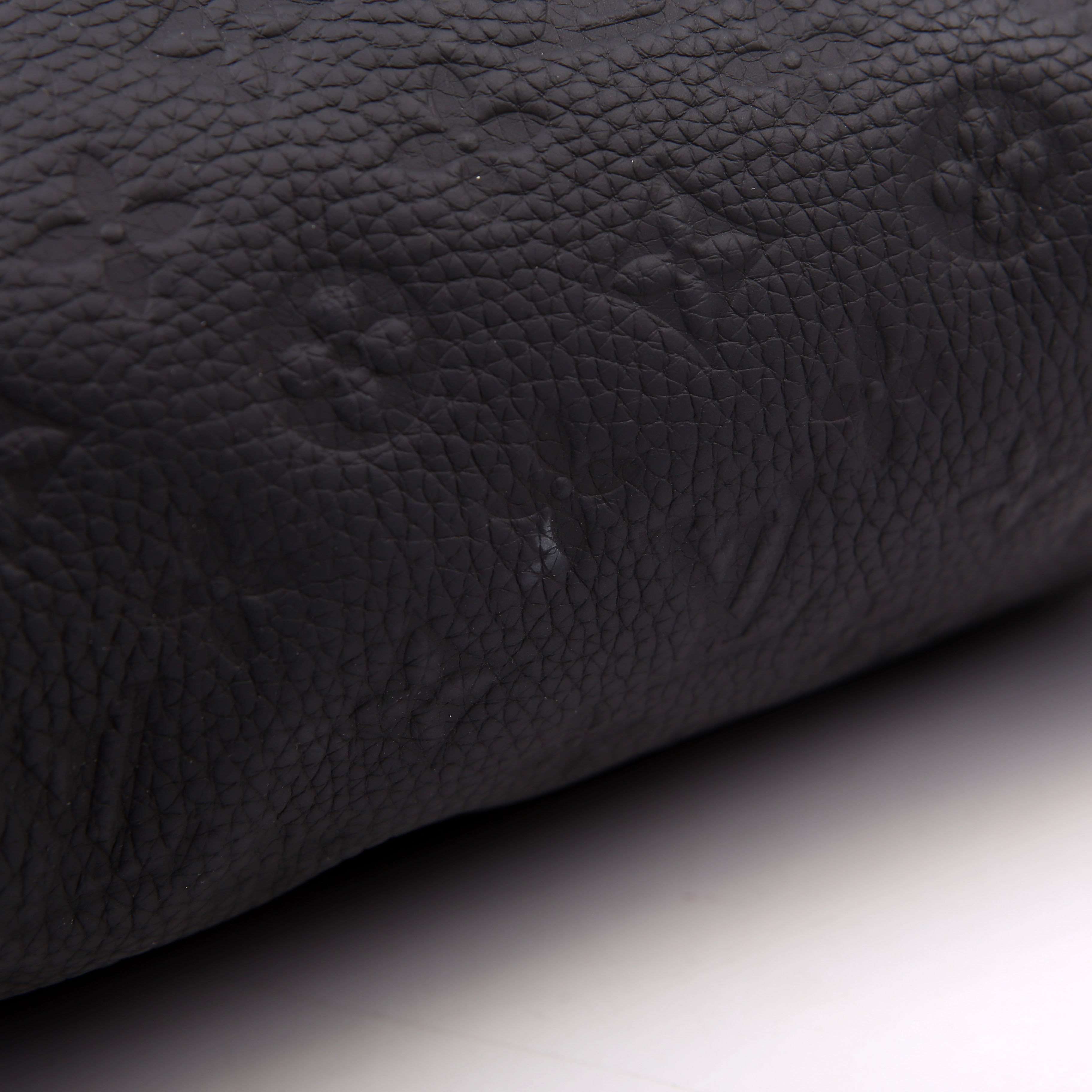 Dopp Kit Toilet Pouch Taurillion Black