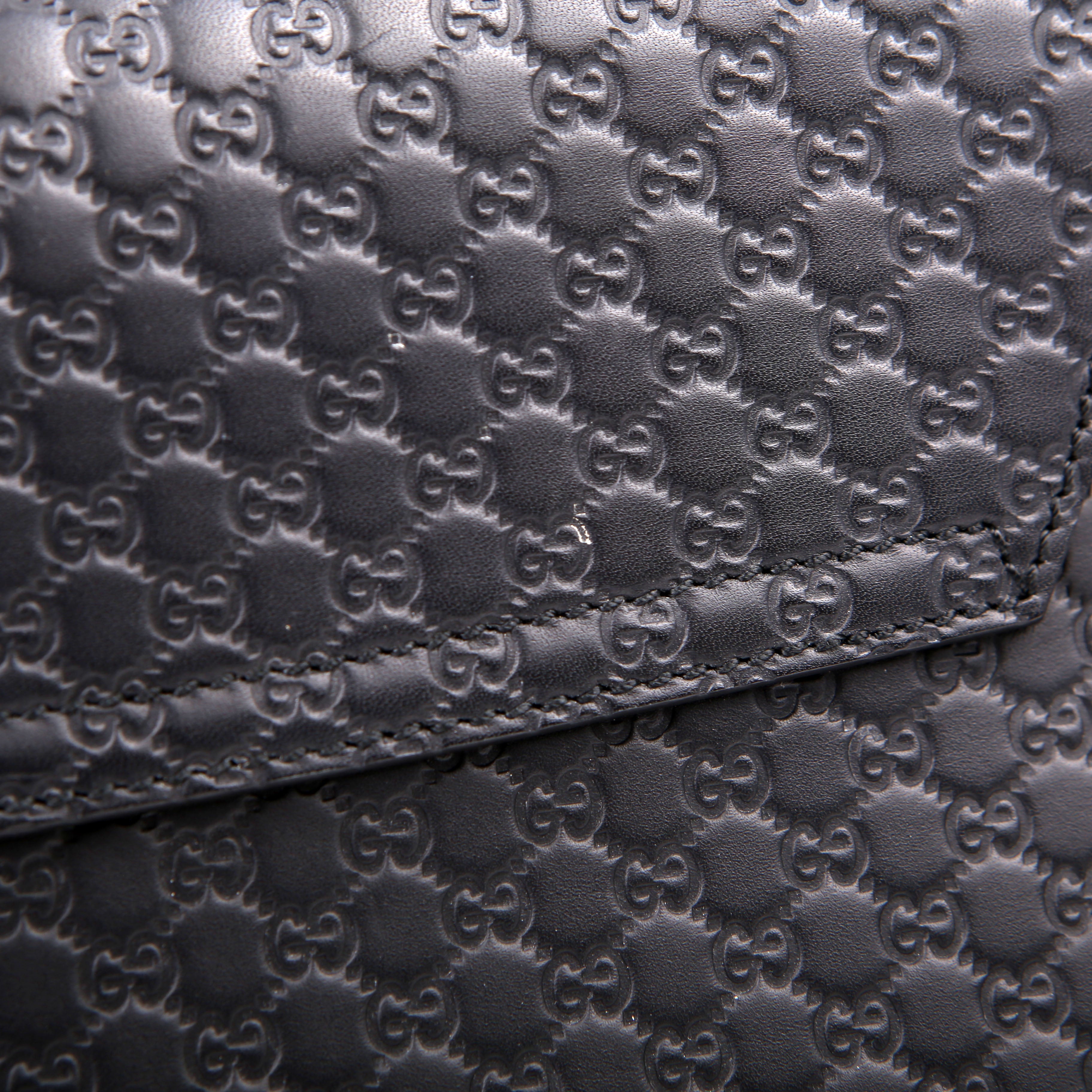 449635 Emily Micro Medium Chain Black