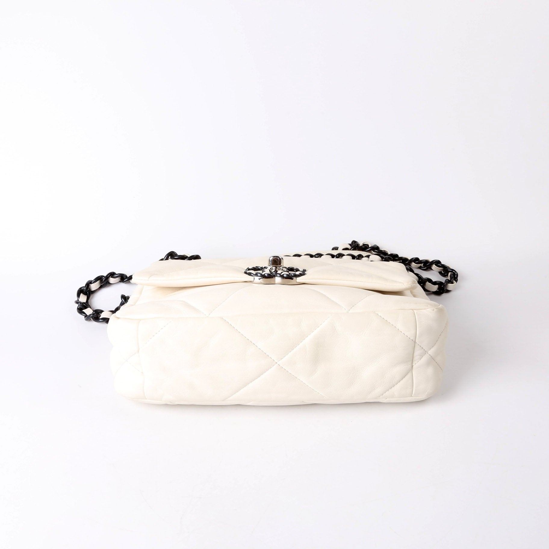 Quilted Lambskin 19 Small Flap RFID White