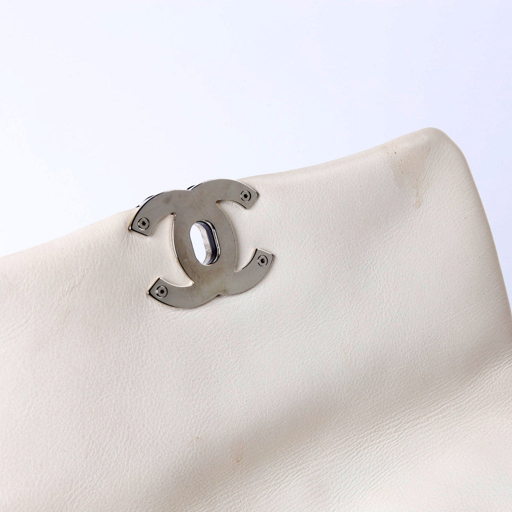 Quilted Lambskin 19 Small Flap RFID White