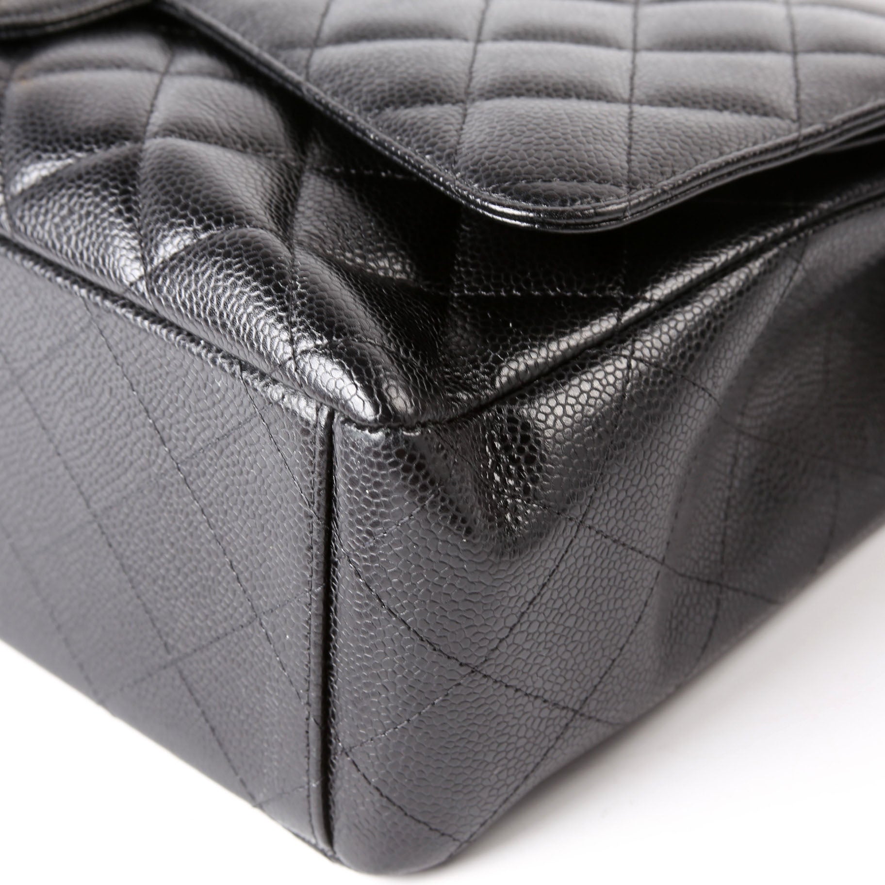 Classic Flap Max Caviar 14-16M Black