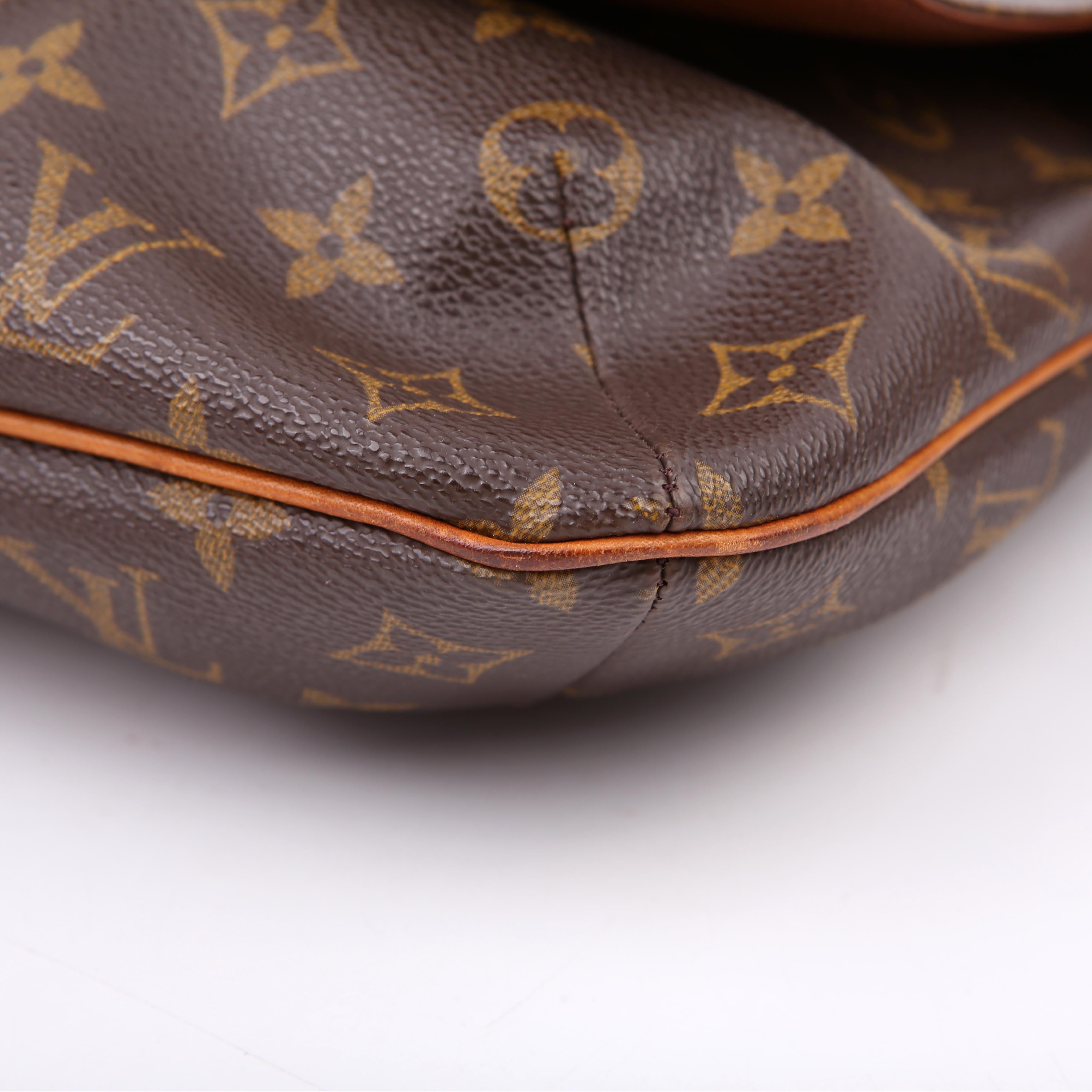 Musette Messenger Monogram