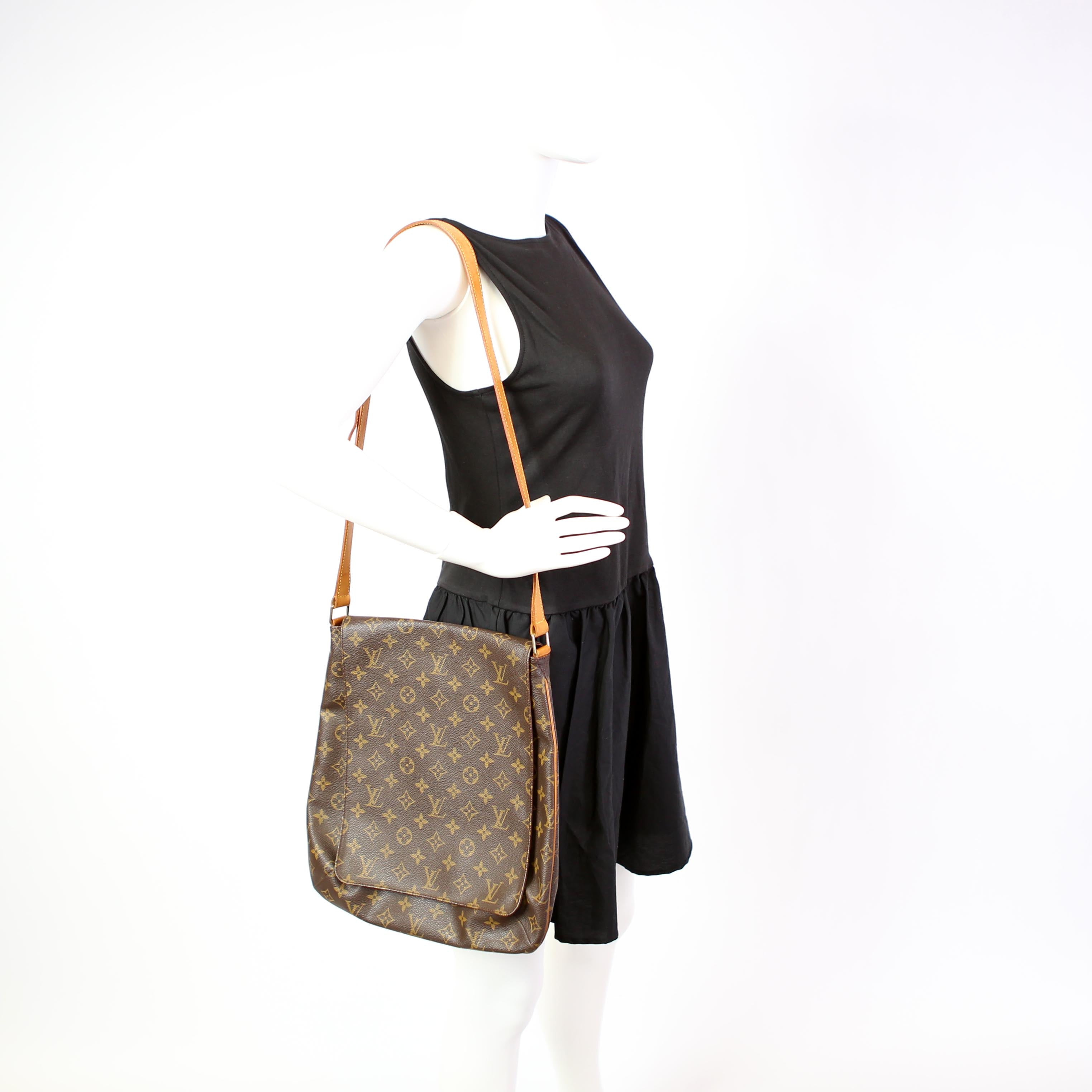 Musette Messenger Monogram