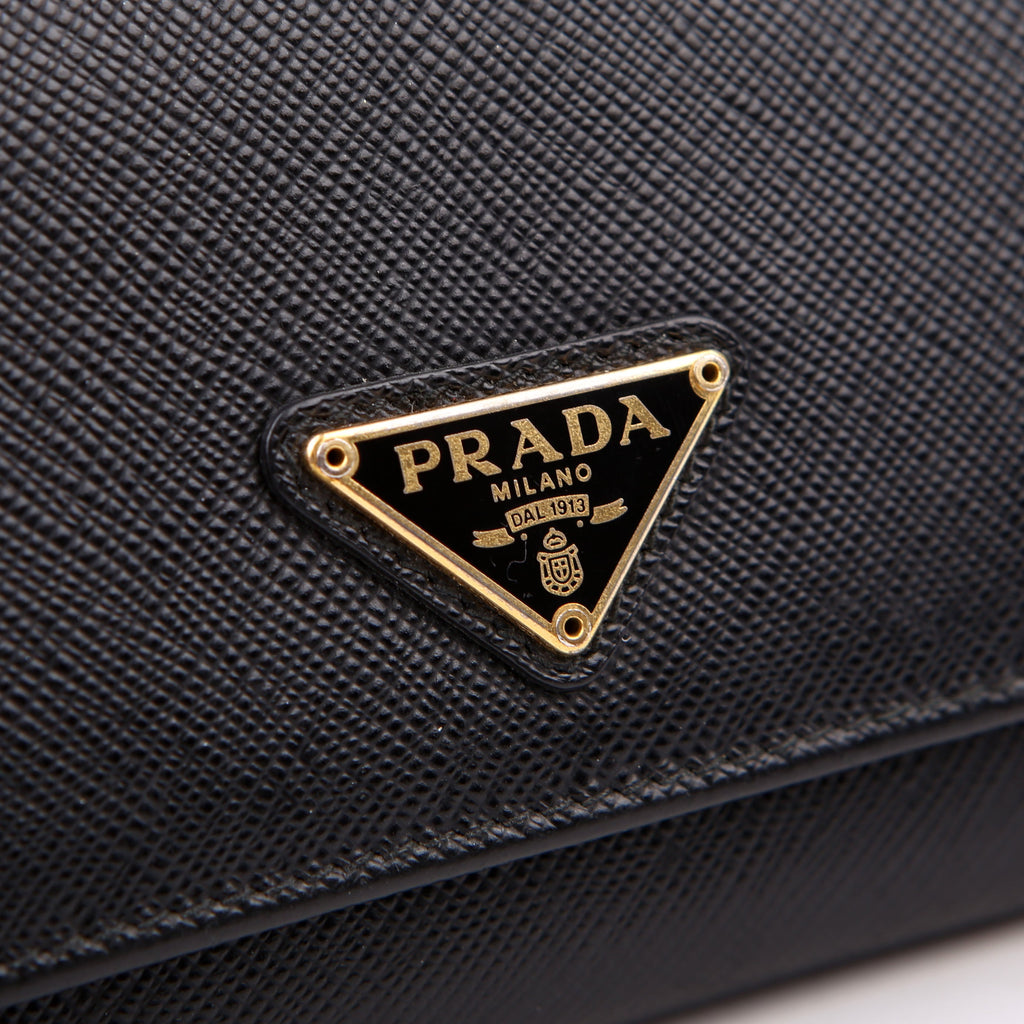 Saffiano Chain Wallet 1MH132 Black