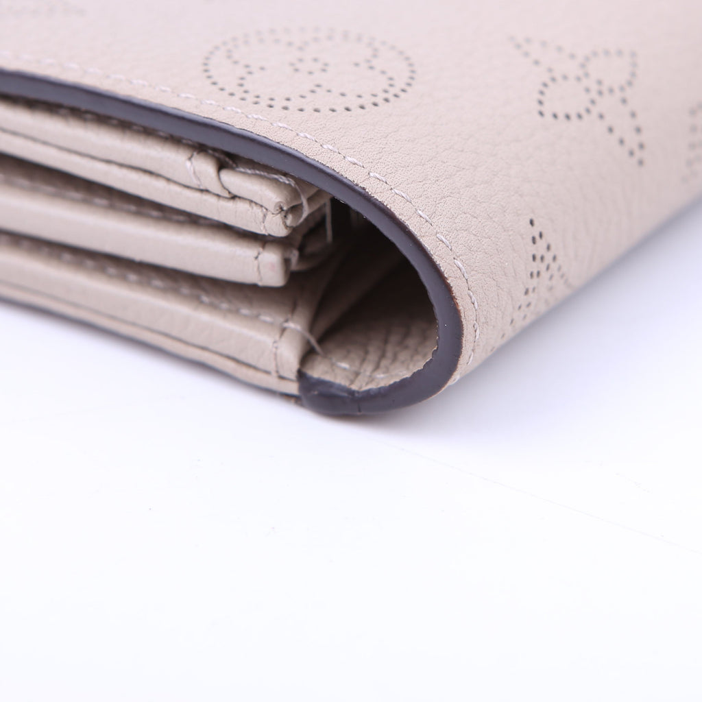Iris Wallet Mahina Turtledove