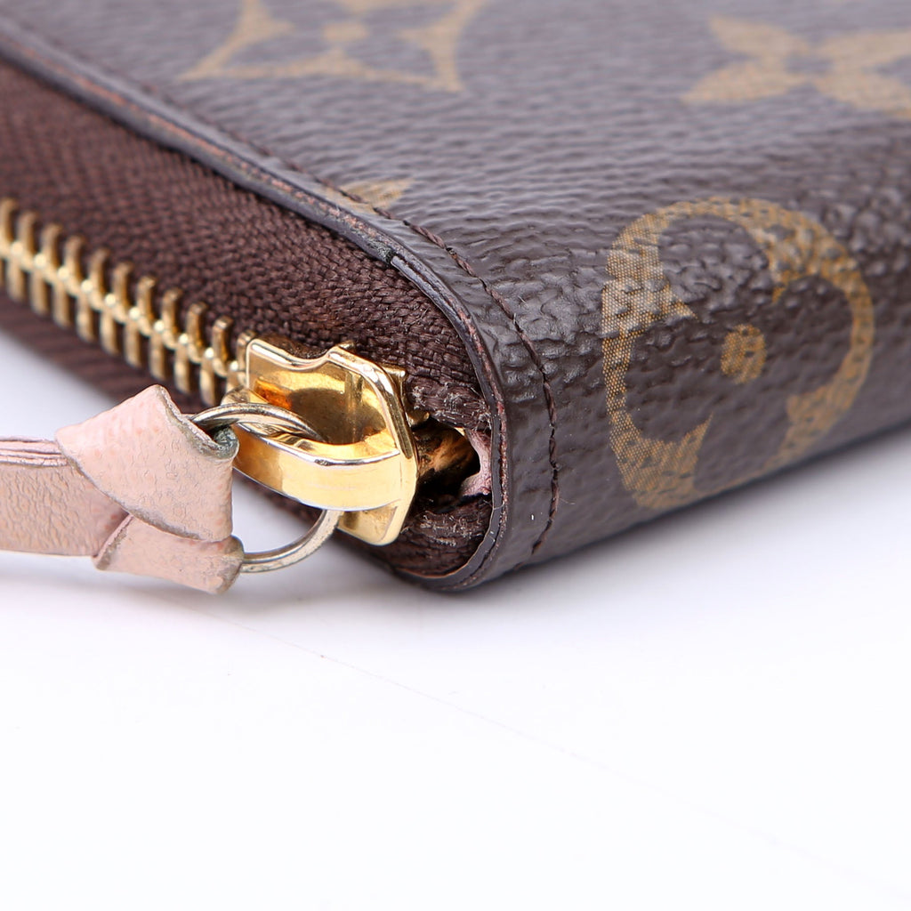 Clemence Wallet Monogram