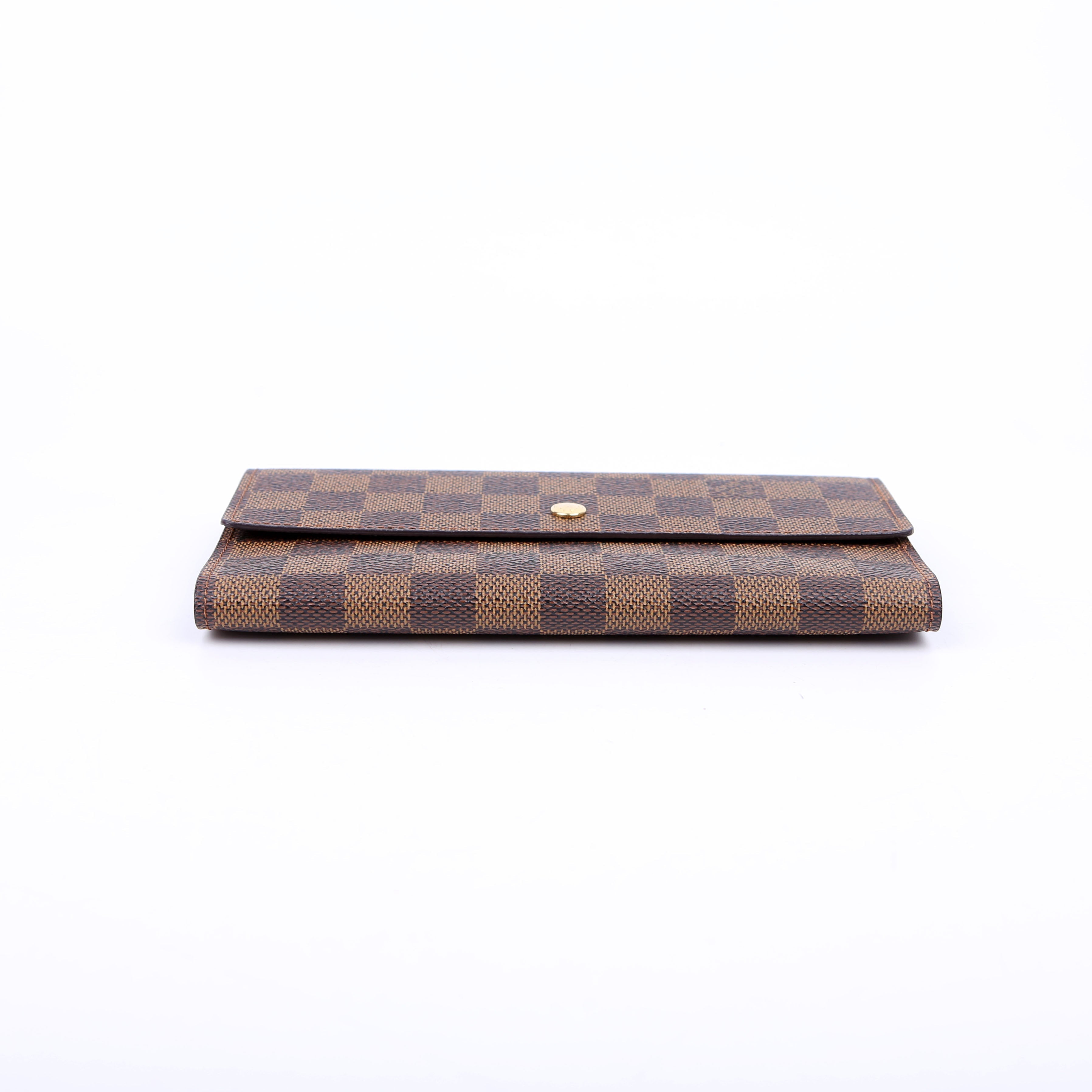 Porte Tresor International Wallet Damier Ebene