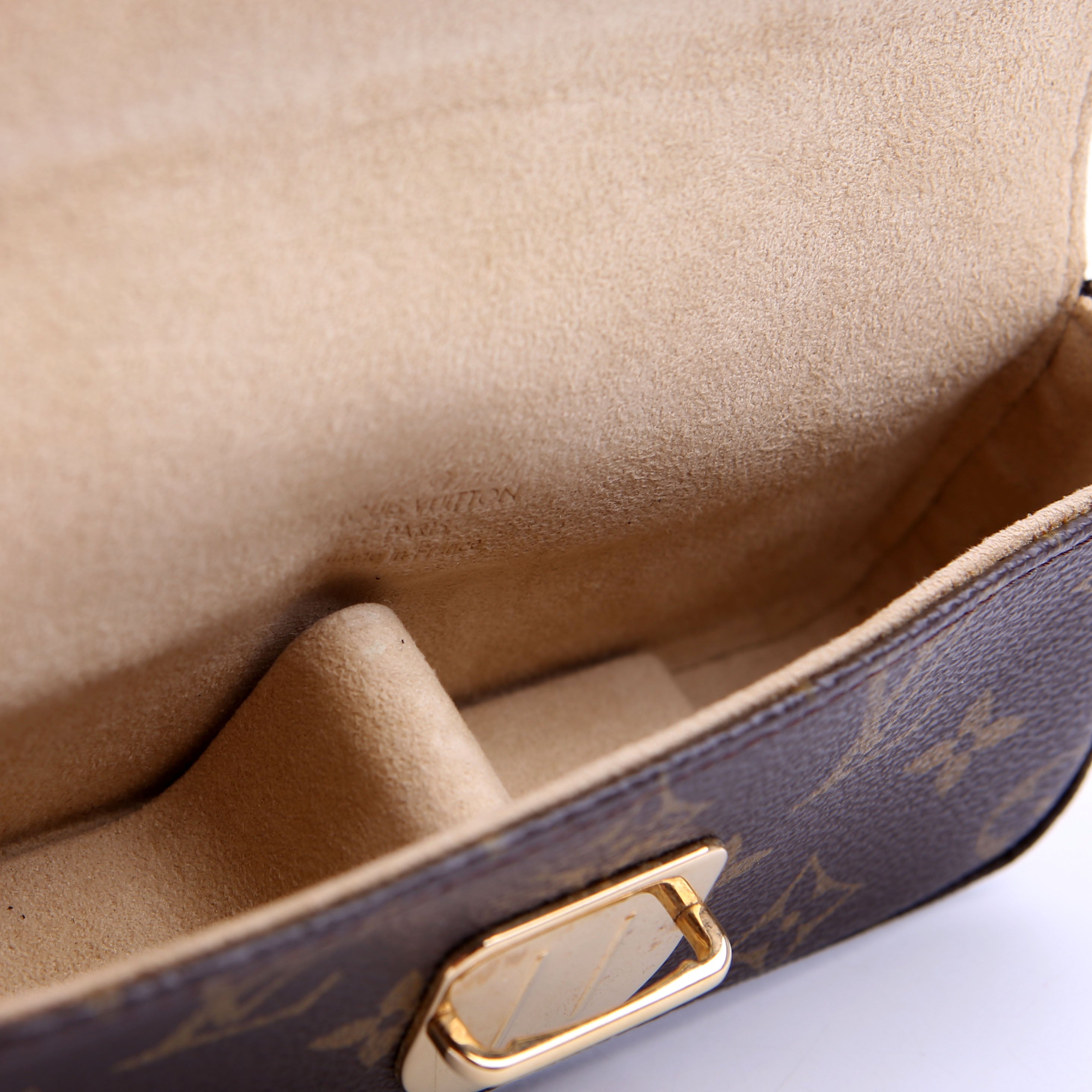 Pochette Lagoon Sunglasses Wristlet Monogram