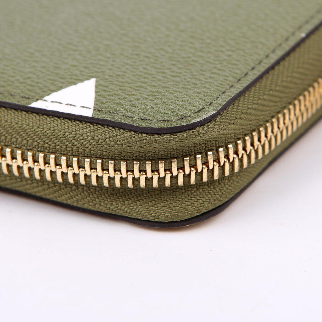 Zippy Wallet Giant Reverse Monogram Green