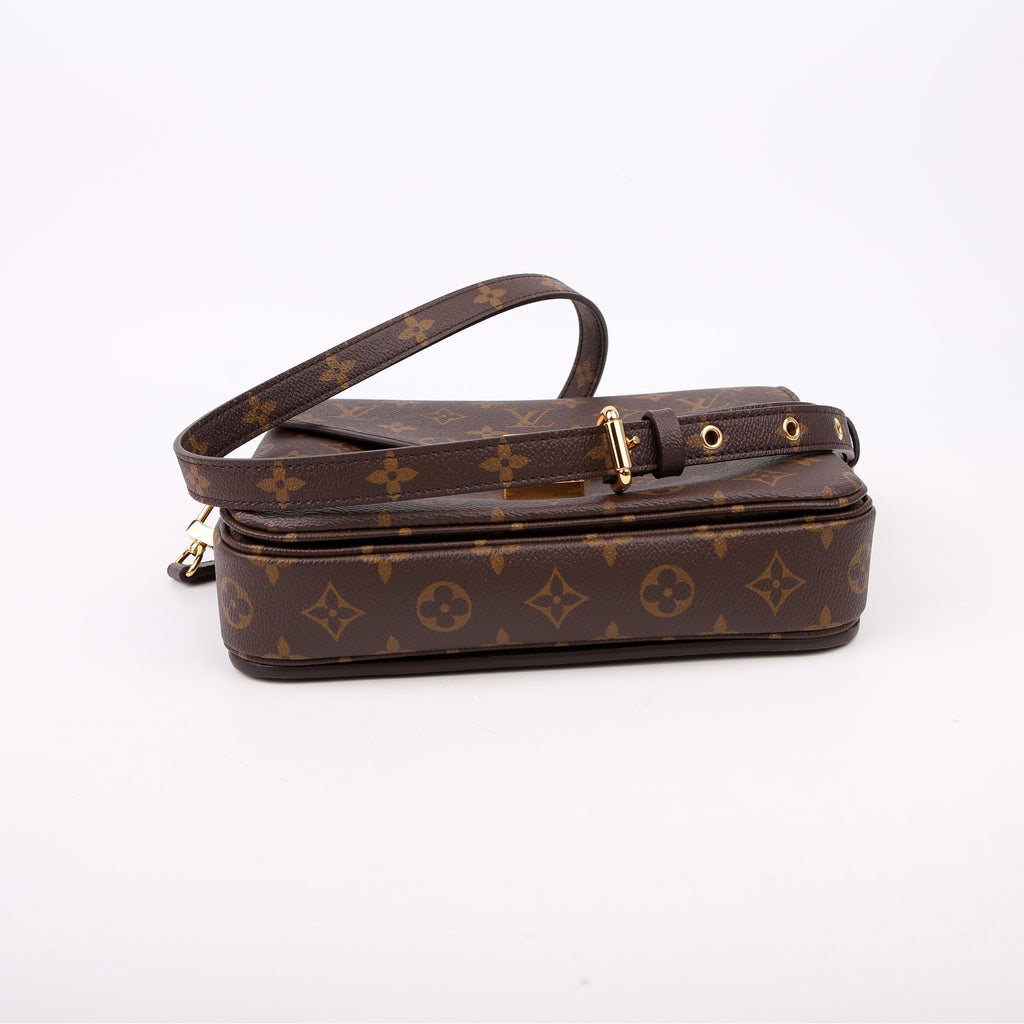 Pochette Metis Monogram