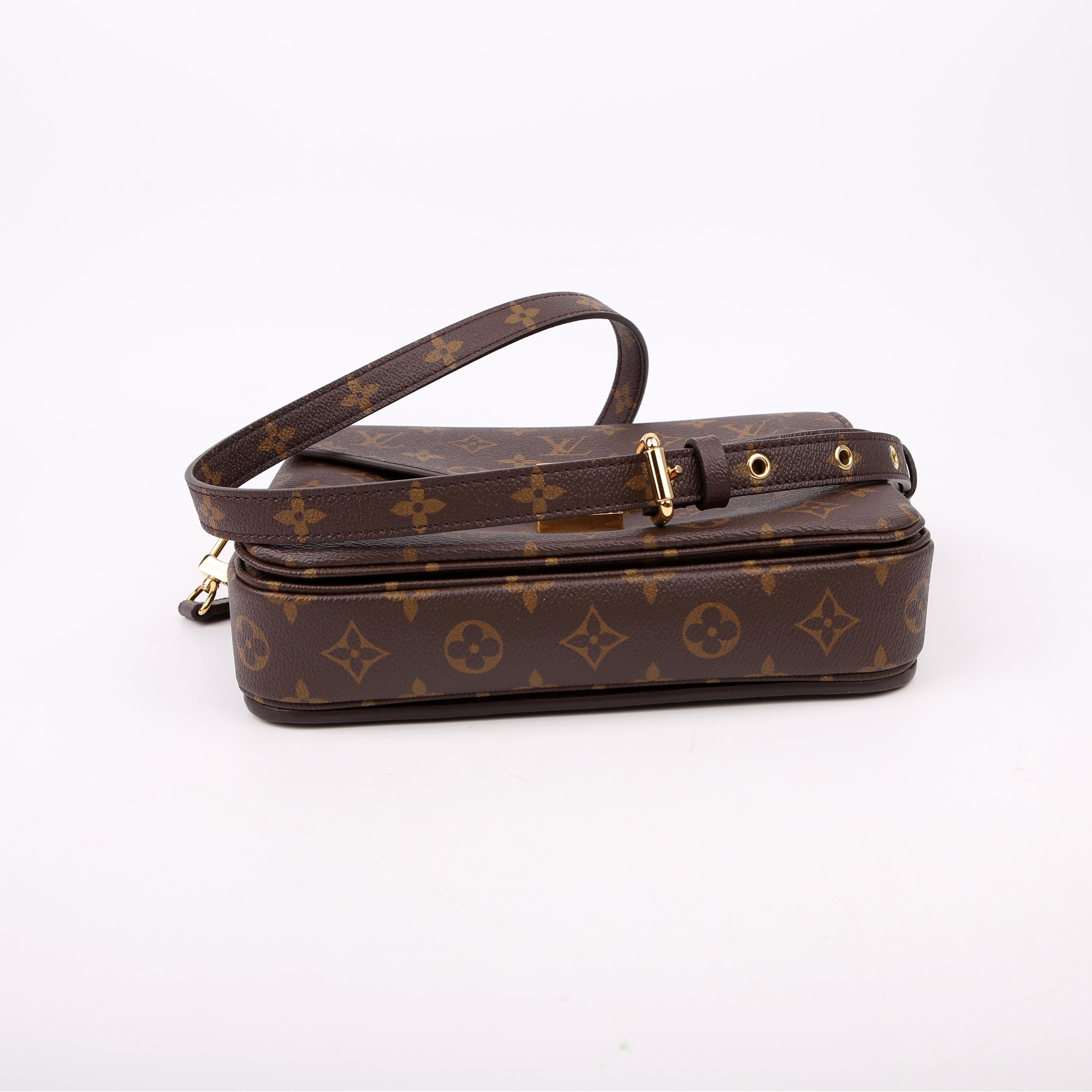 Pochette Metis Monogram