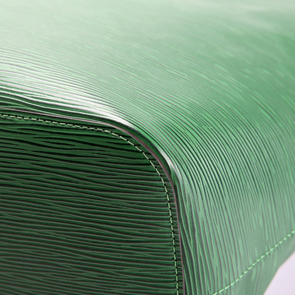 Neverfull MM Epi Leather Green