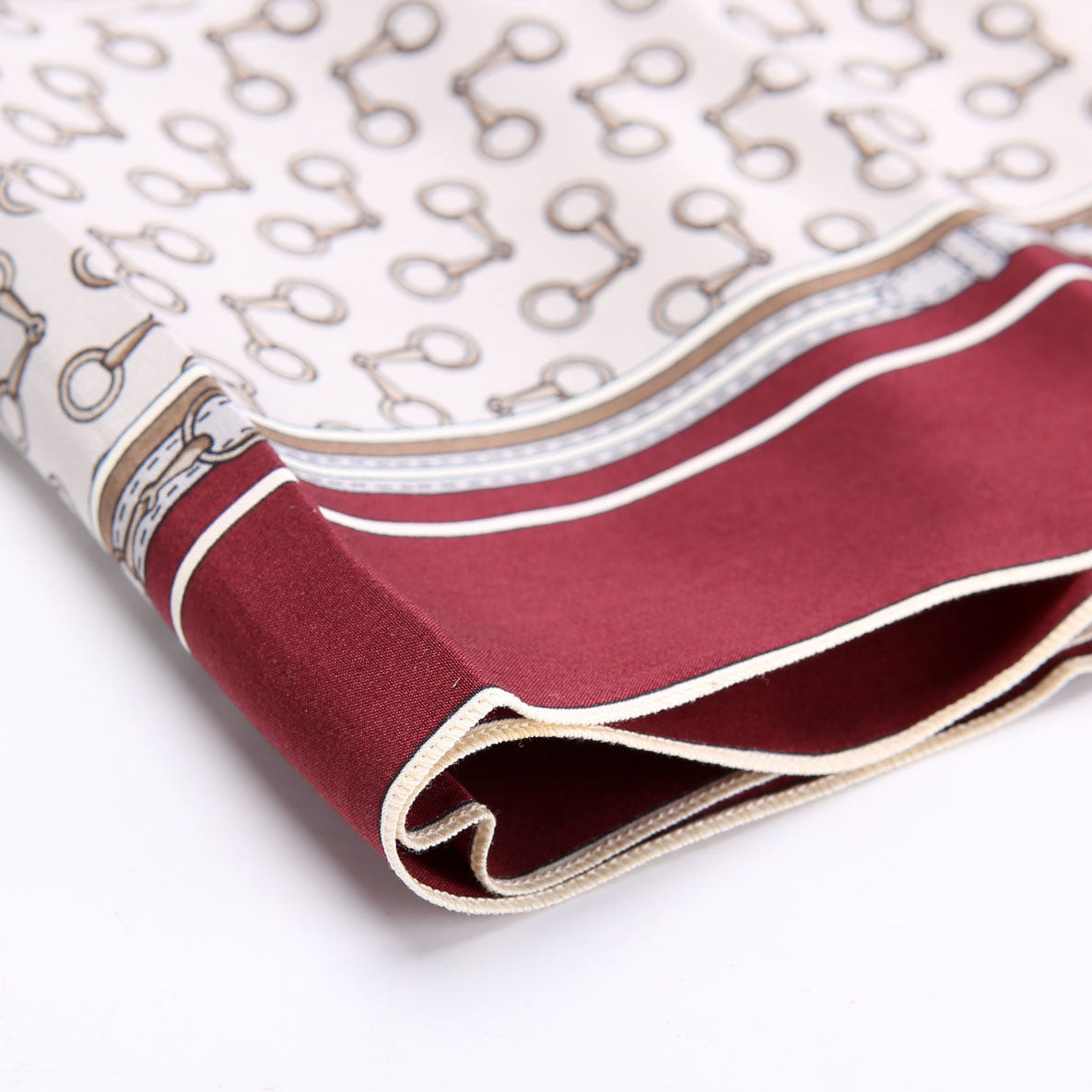 Chaines Classiques Silk 55CM Scarf Red/Grey