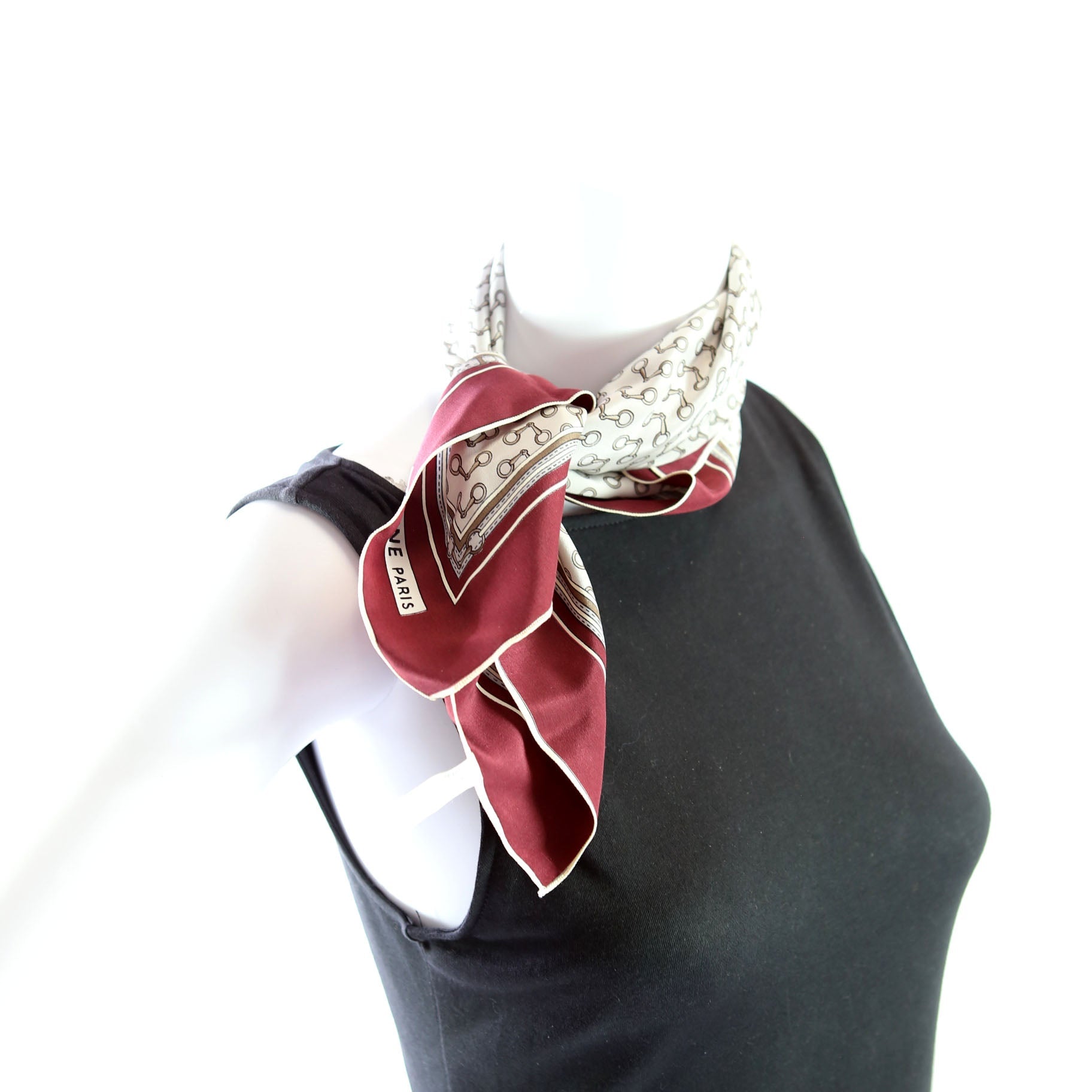 Chaines Classiques Silk 55CM Scarf Red/Grey
