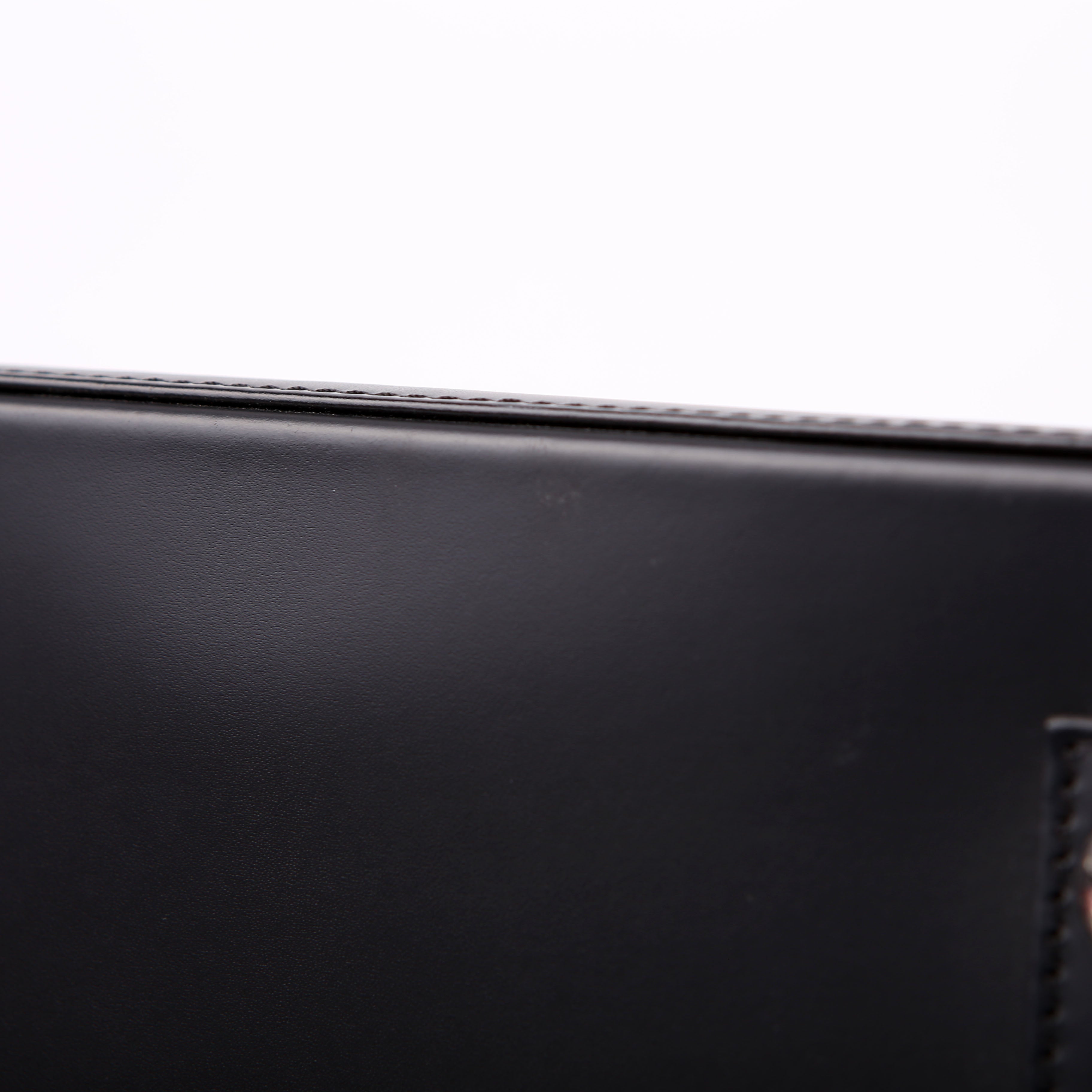 Alma MM NM Epi Black