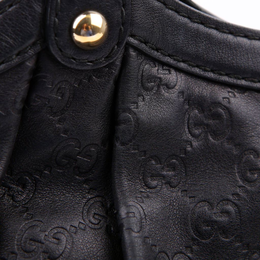 Gucci 211944 Sukey GG Leather Medium Black