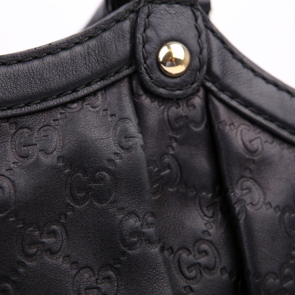 Gucci 211944 Sukey GG Leather Medium Black