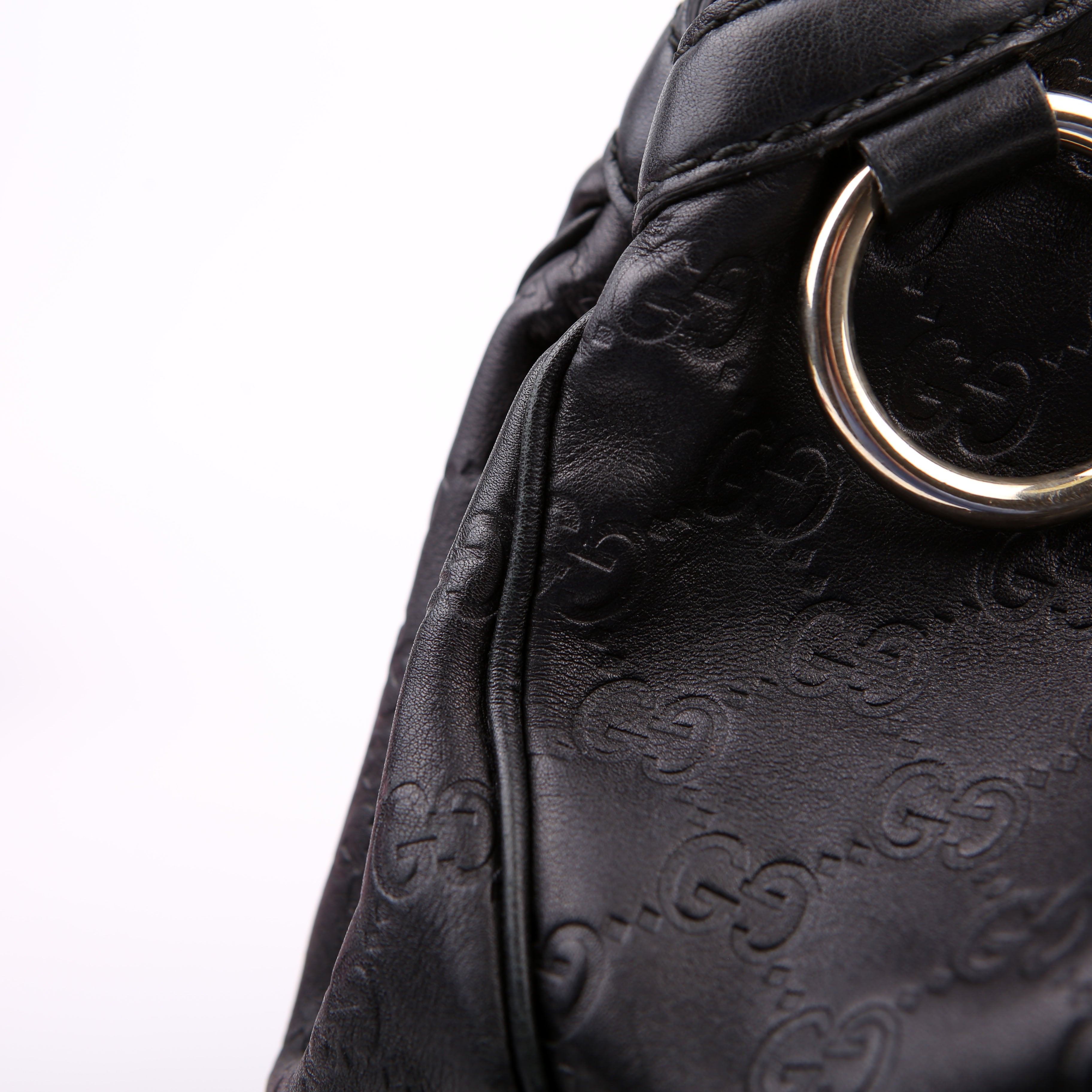 Gucci 211944 Sukey GG Leather Medium Black