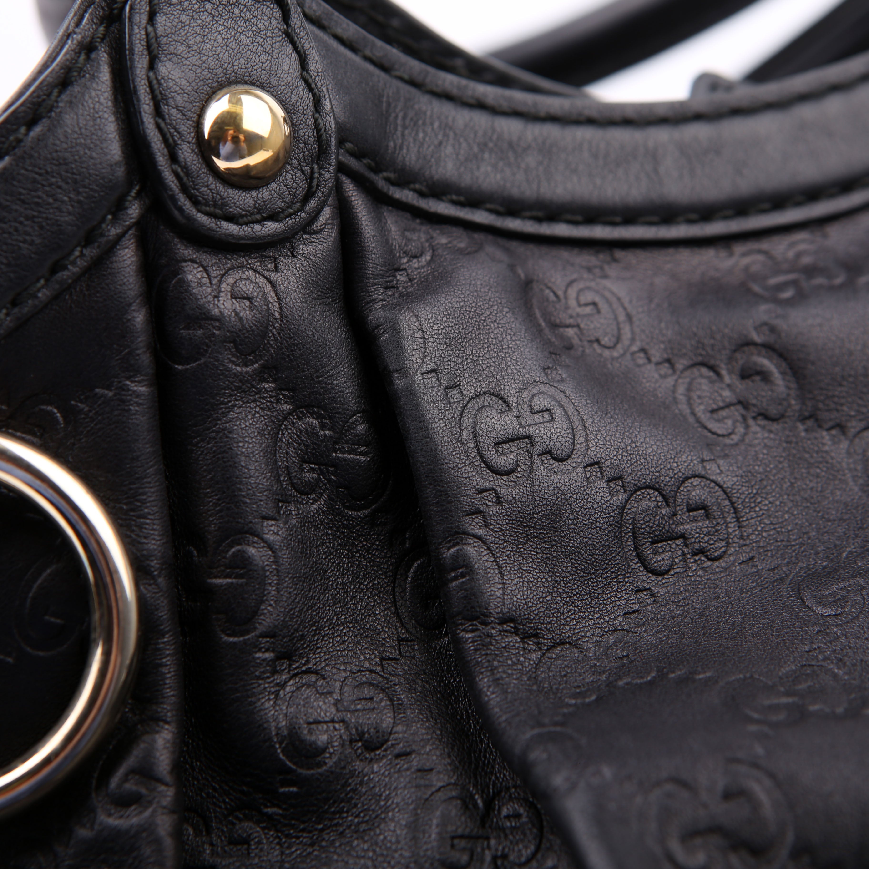 Gucci 211944 Sukey GG Leather Medium Black