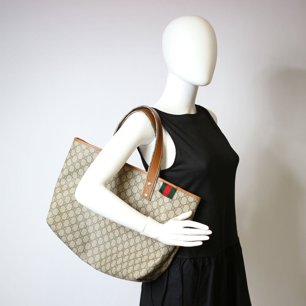 211134 Sherry Line Tote