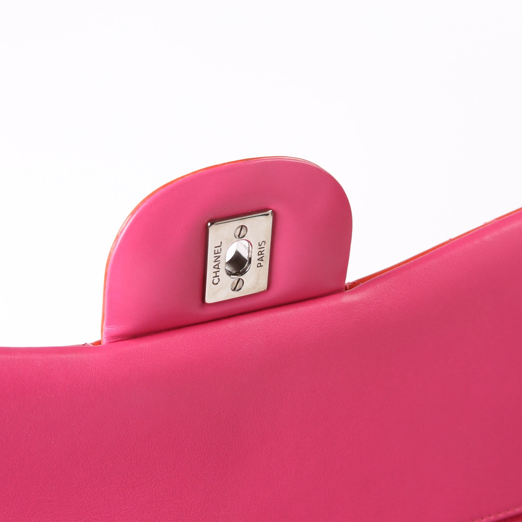 Classic Flap Jumbo Other 19M Red/Pink