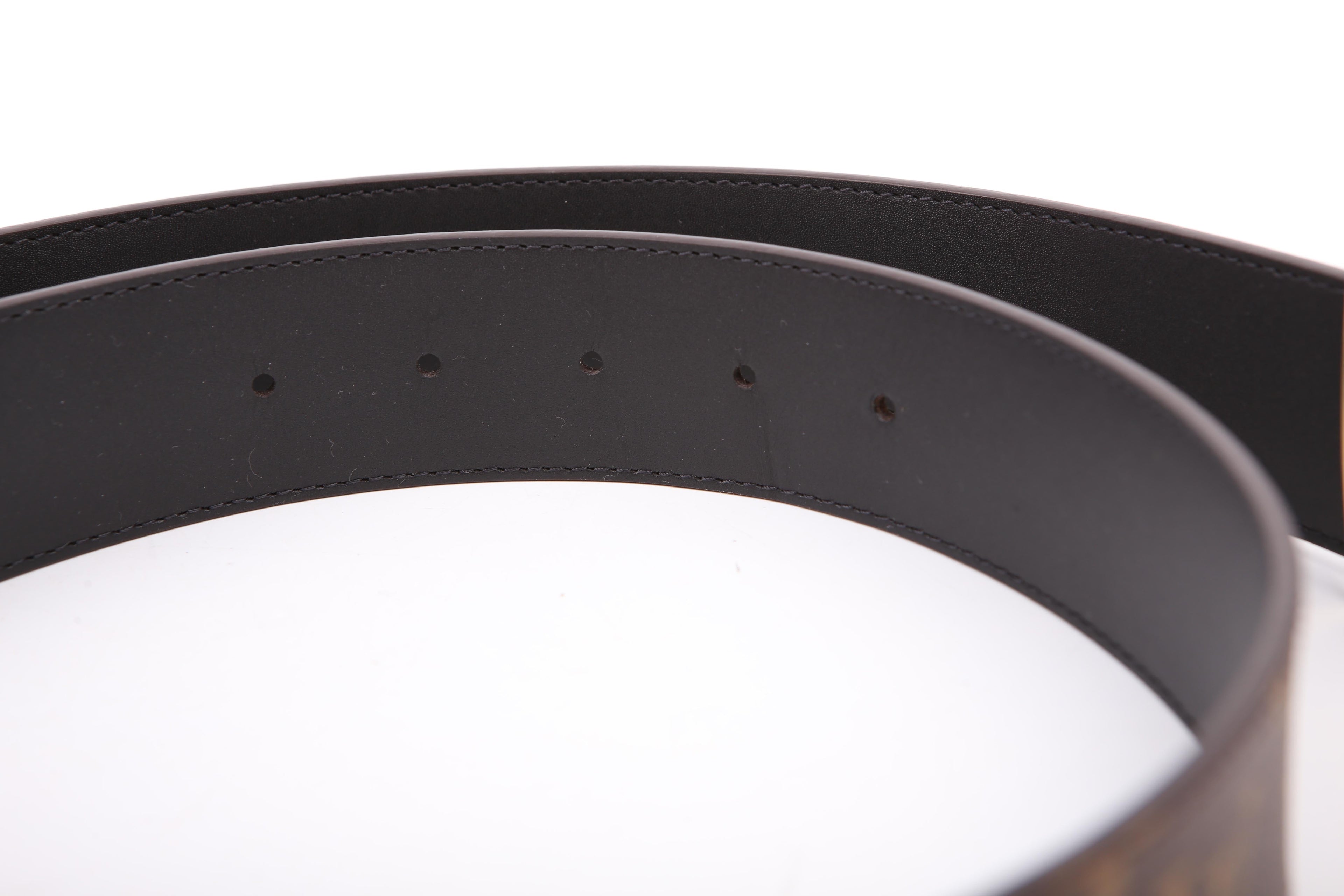 LV Initiales 40MM Reversible Leather/Monogram Belt Size 85/34 Black