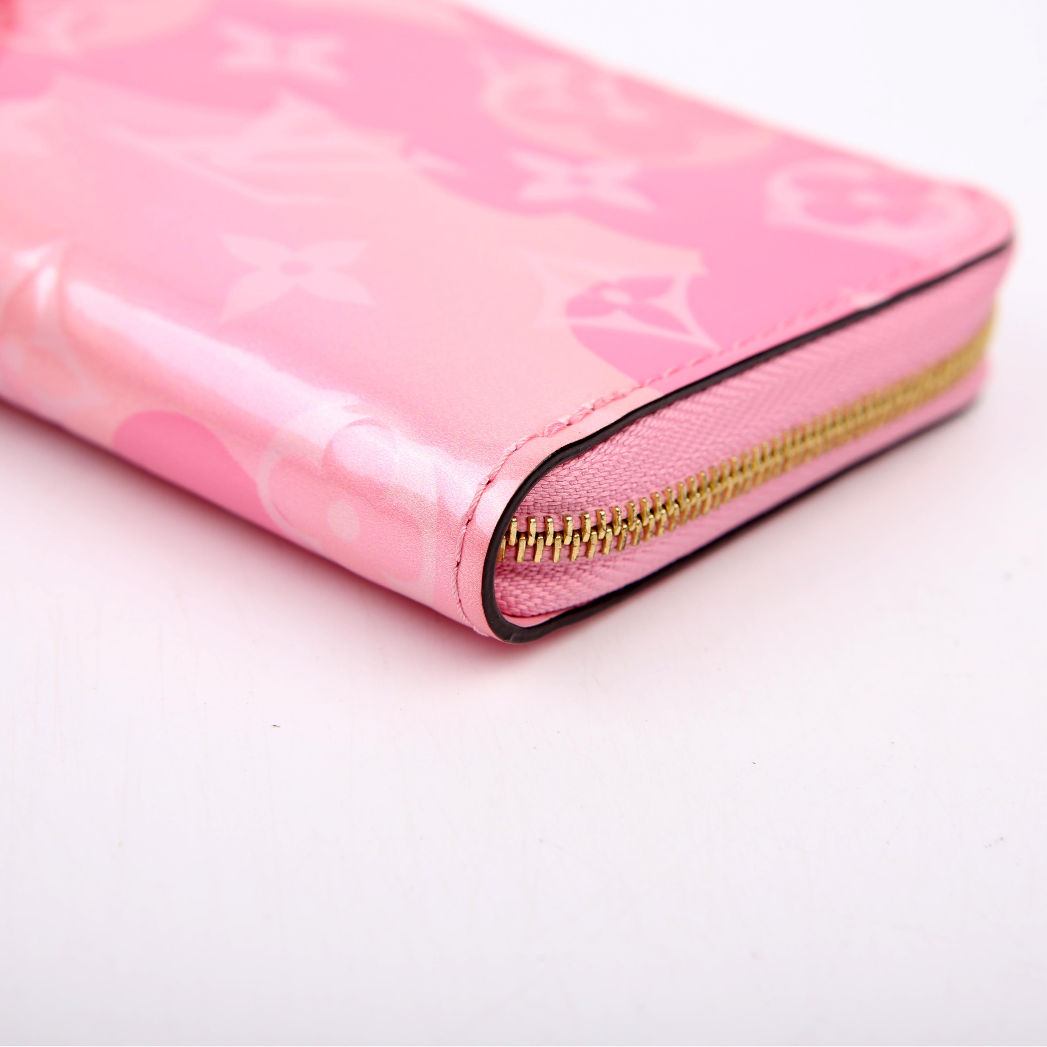 Zippy Coin Purse Valentine Vernis Pink