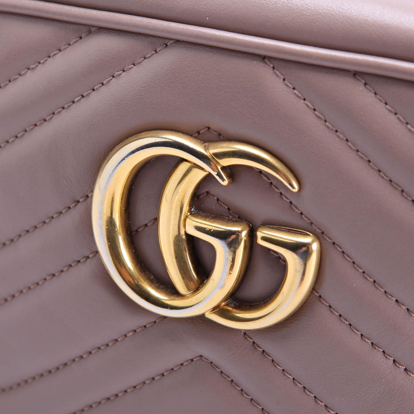 Gucci 447632 Marmont Small Leather Camera Taupe