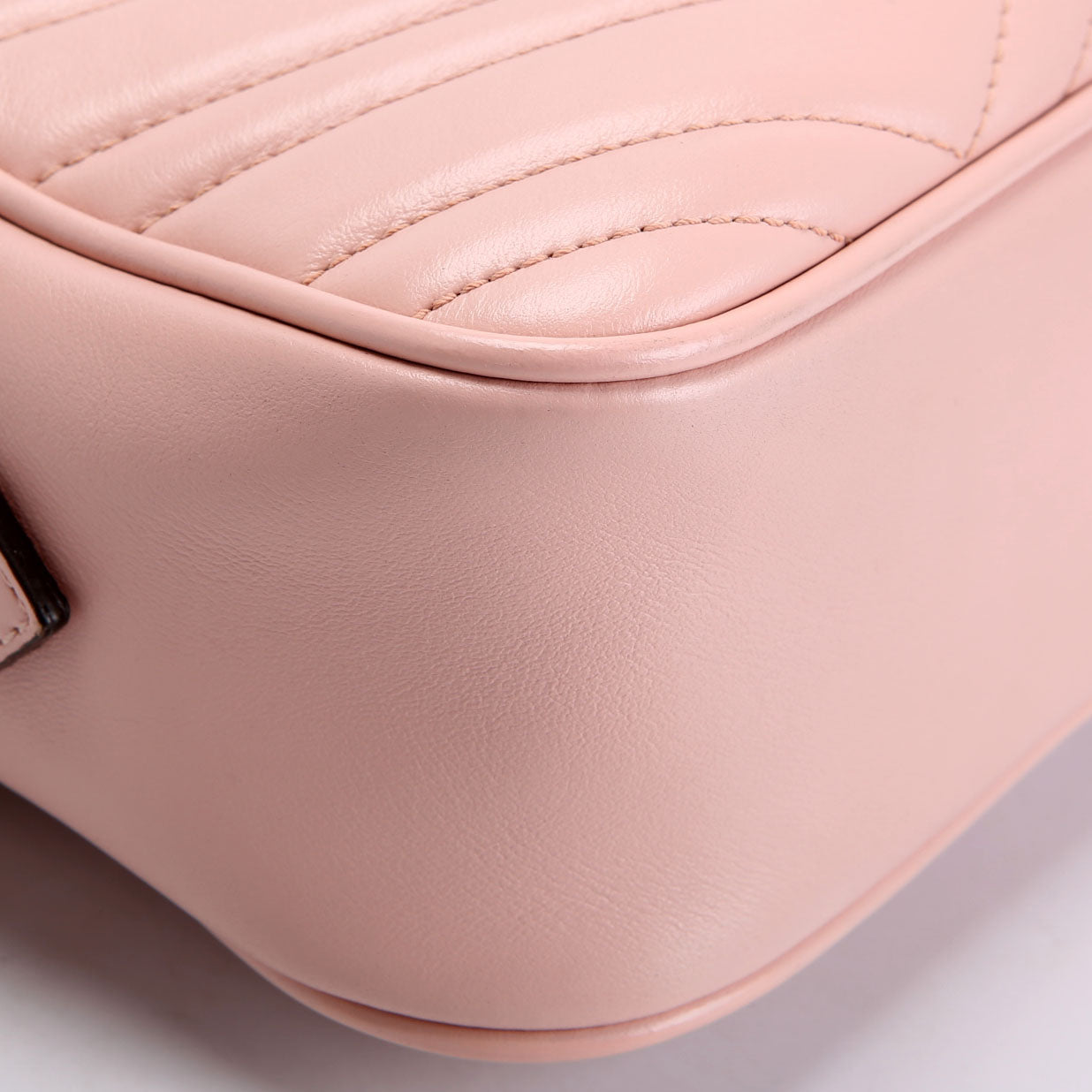 Gucci 447632 Marmont Small Leather Camera Pink