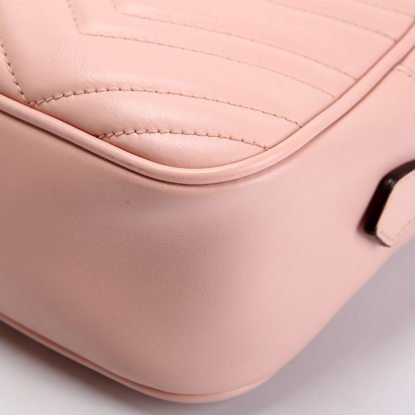 Gucci 447632 Marmont Small Leather Camera Pink