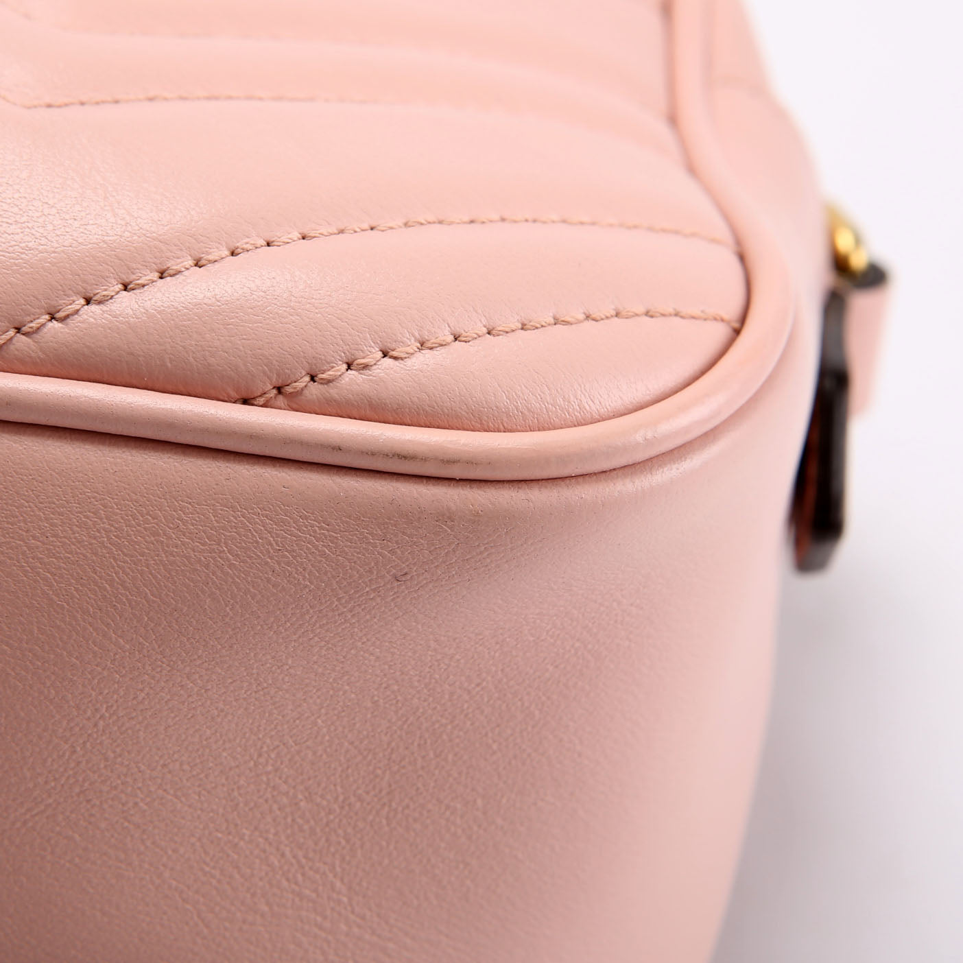 Gucci 447632 Marmont Small Leather Camera Pink