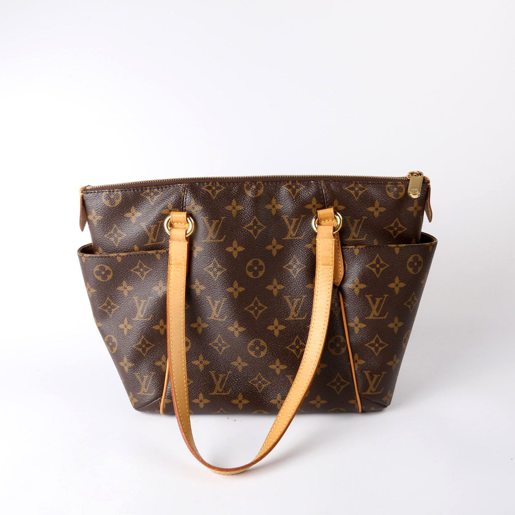 Totally PM Monogram