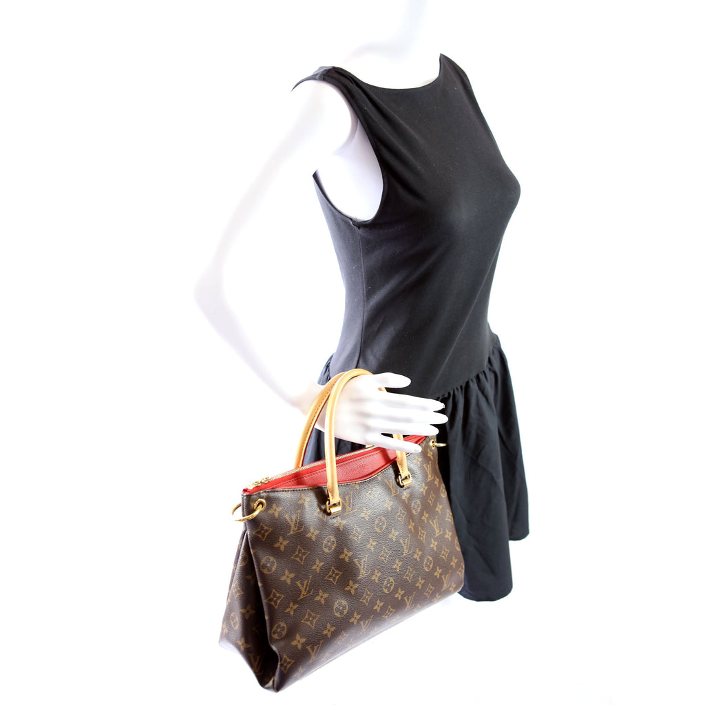 Pallas Tote Monogram Canvas Side