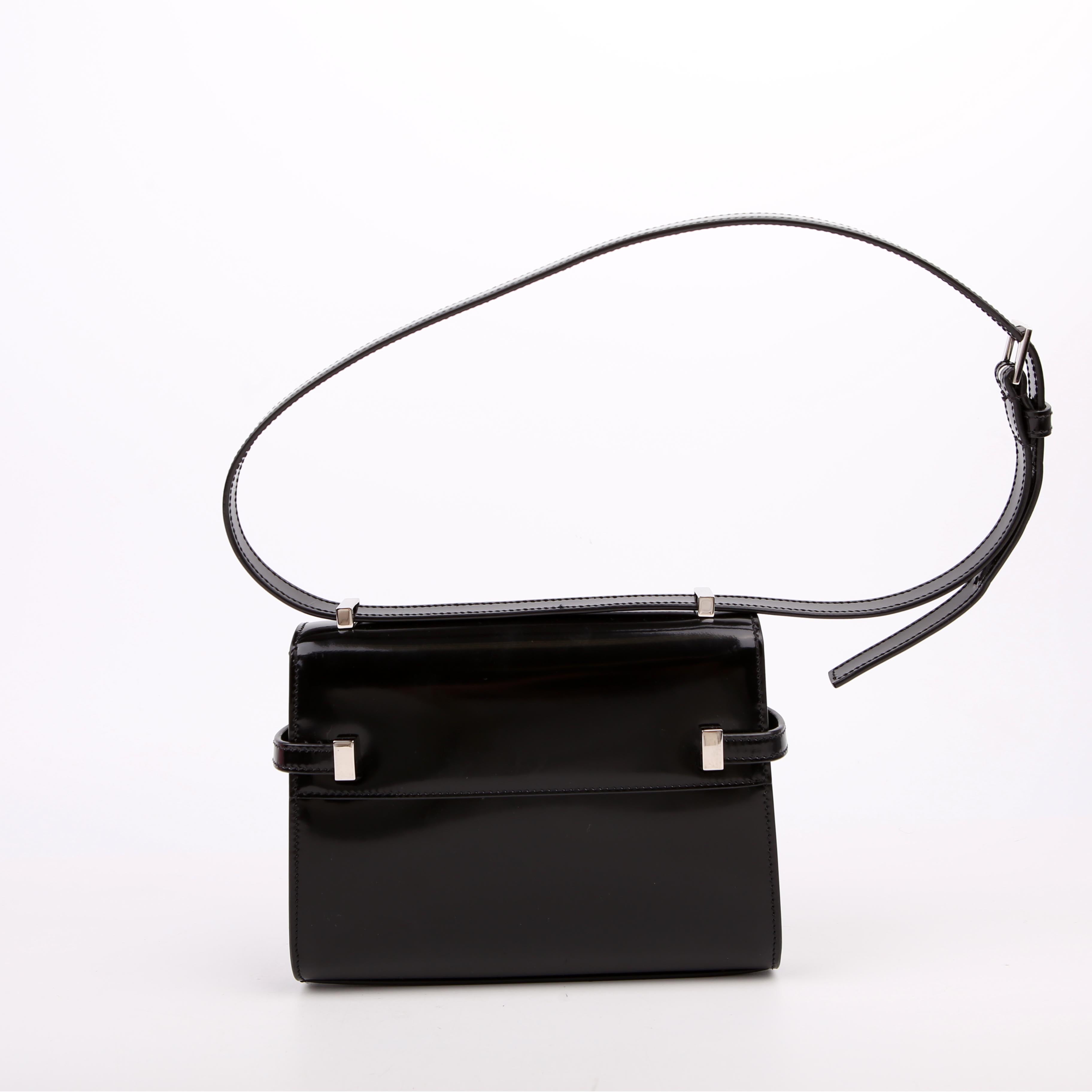 Manhattan Mini Black