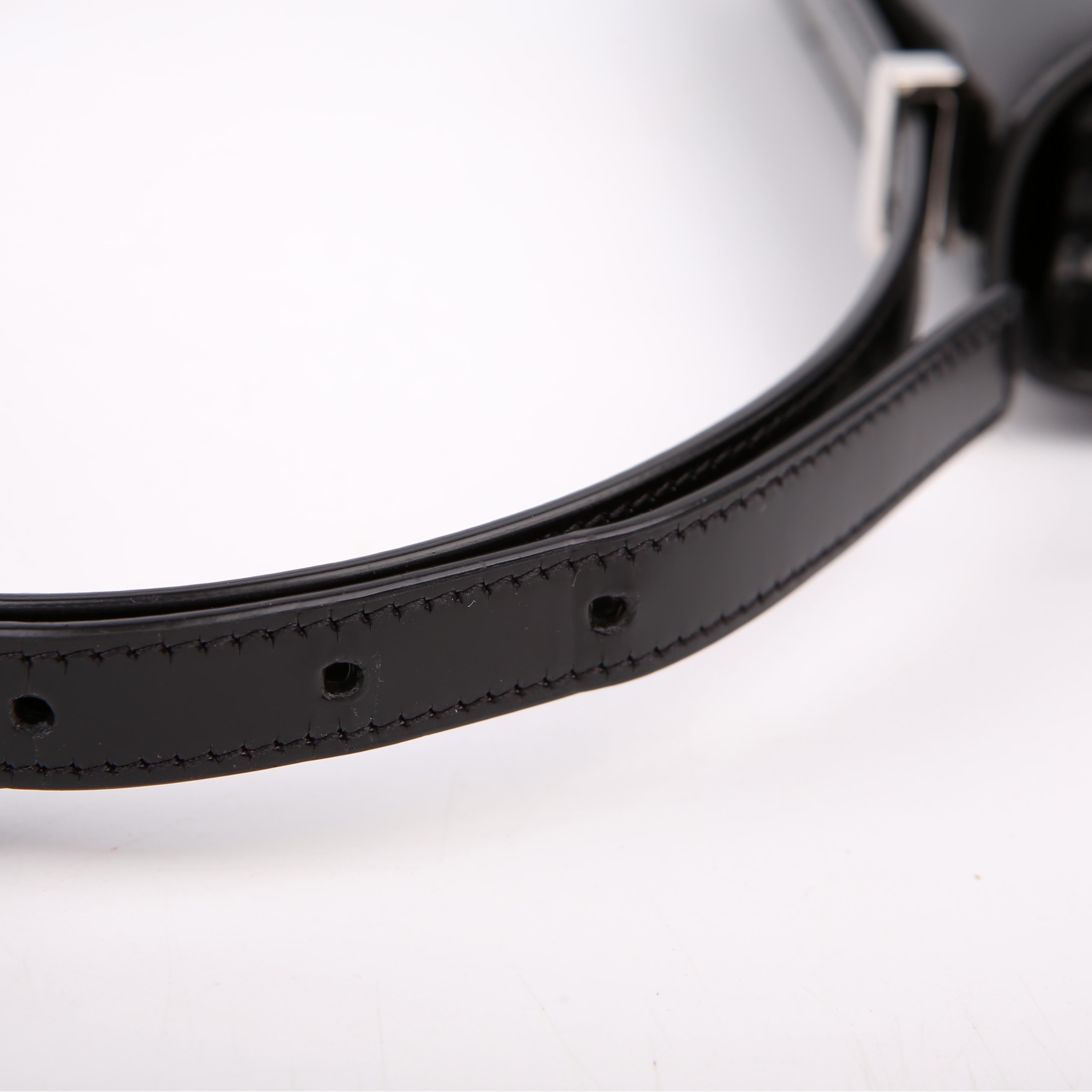 Manhattan Mini Black