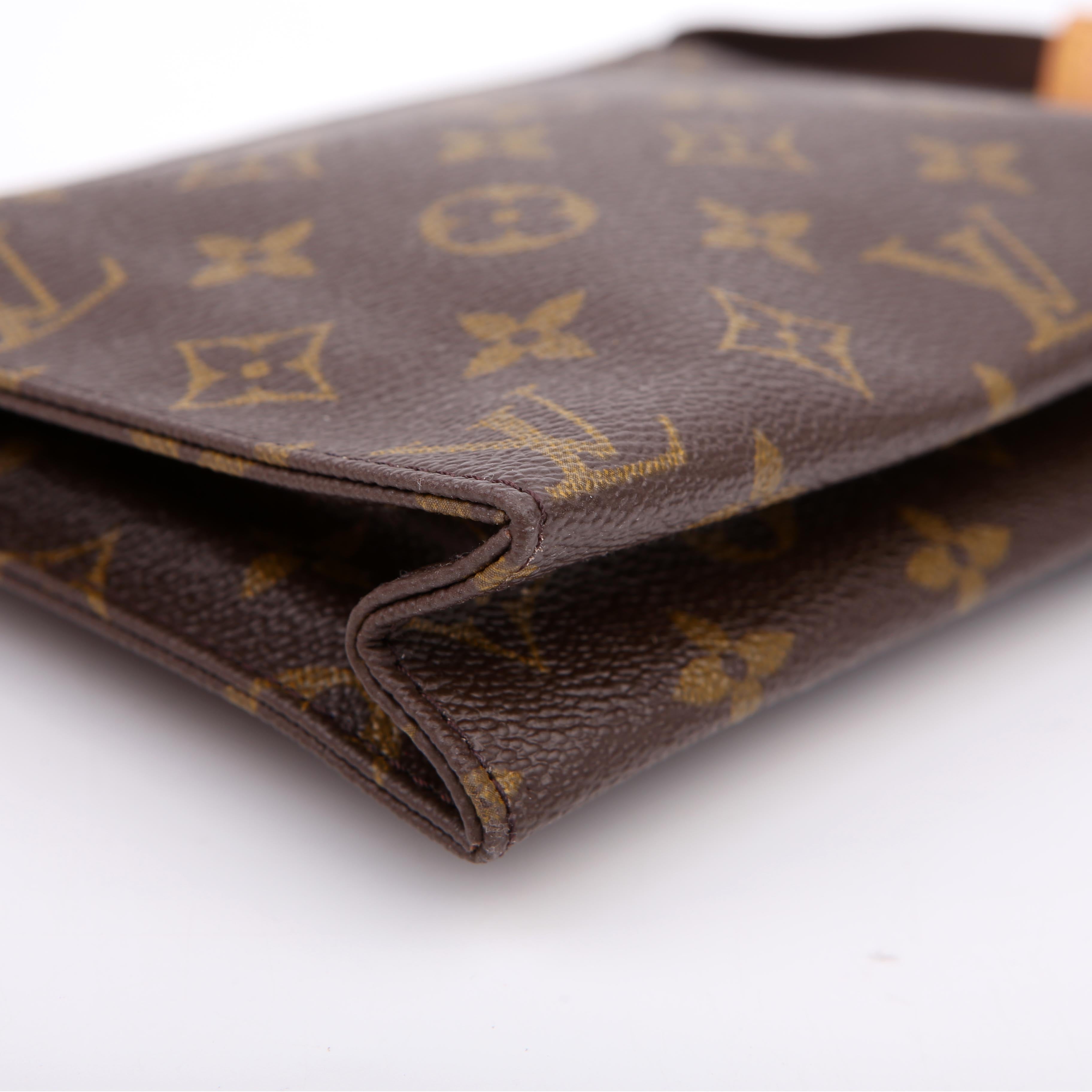Toiletry Pouch 19 Monogram
