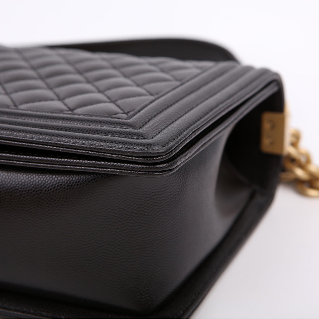 Boy Flap Large Caviar RFID Black