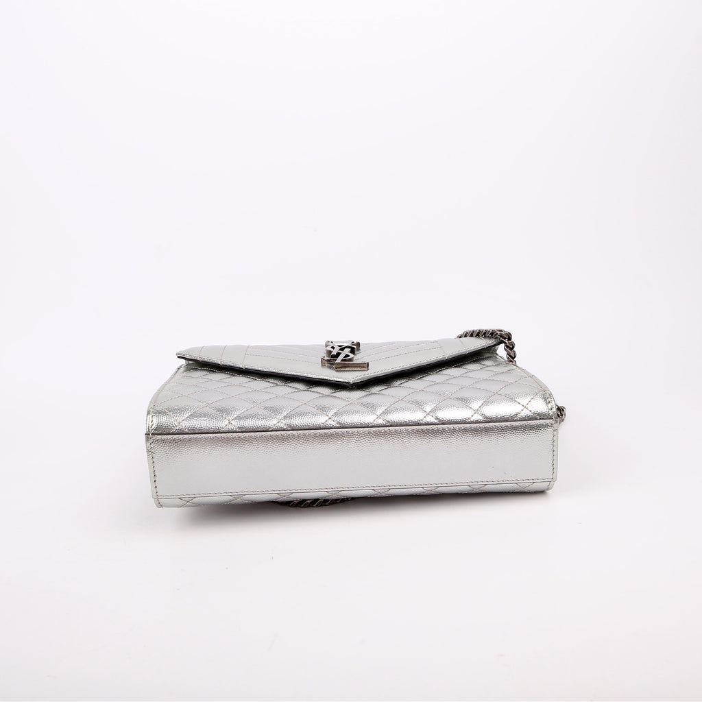 SAINT LAURENT Envelope Medium Tri-Quilt Silver