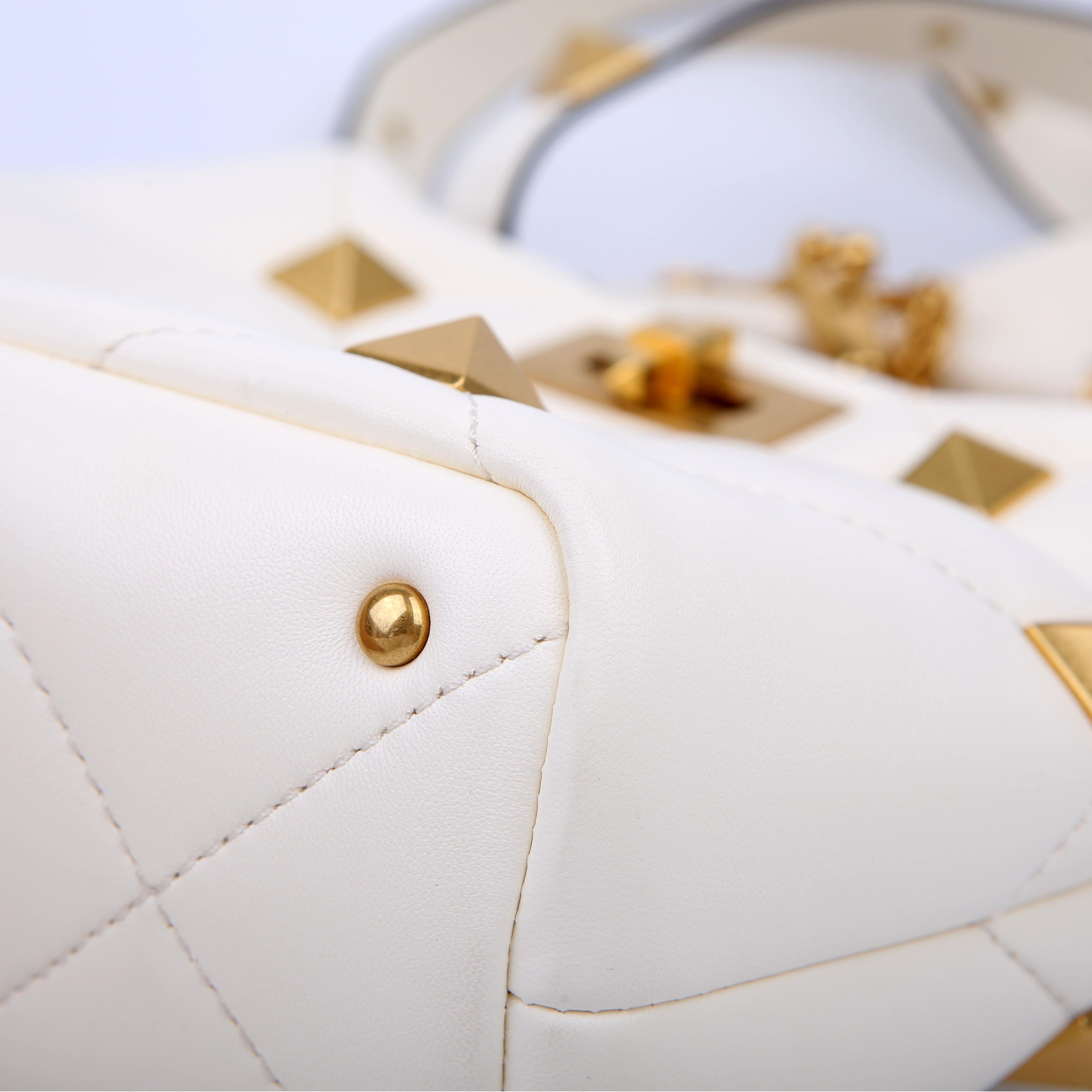 Roman Stud Top Handle Small White