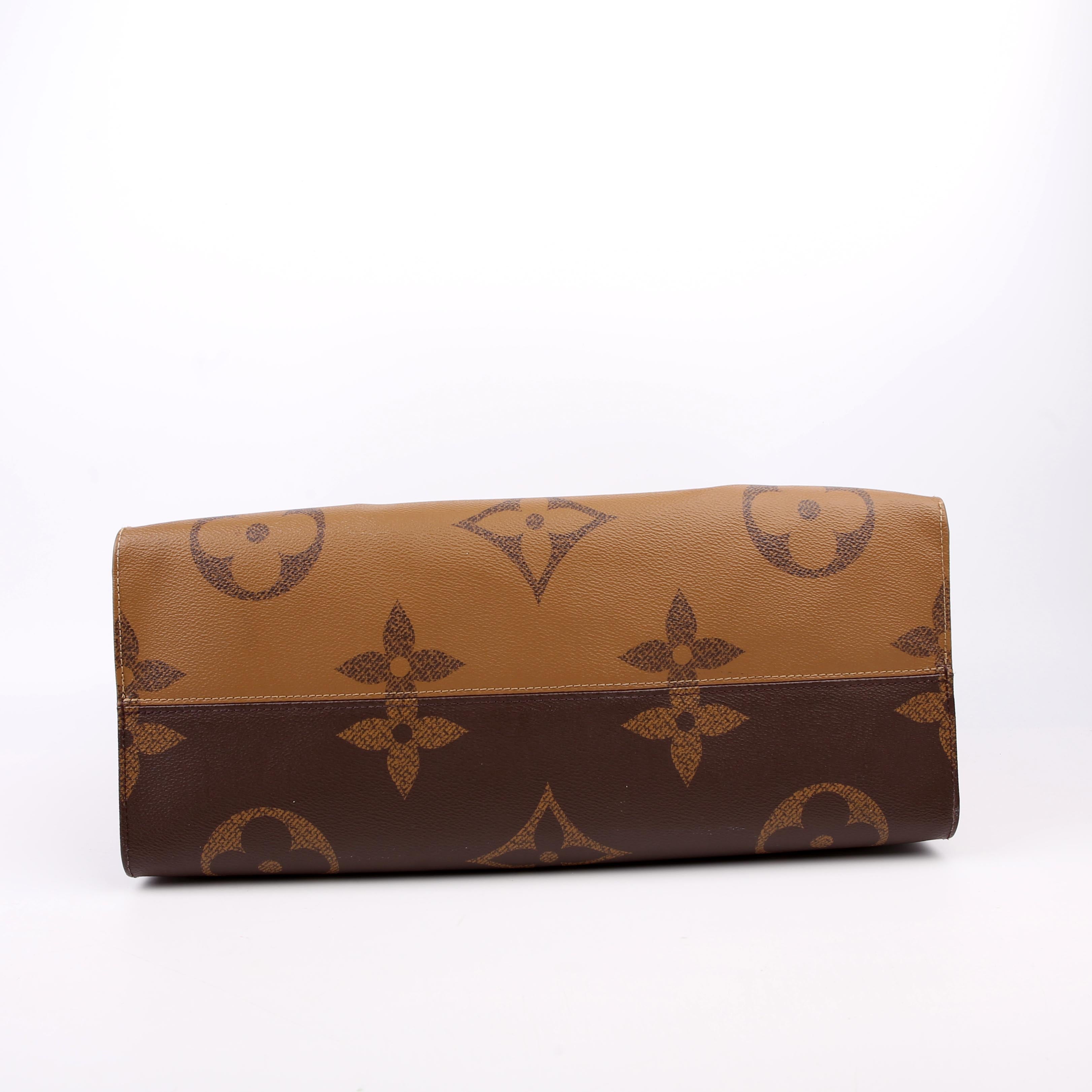 ONTHEGO GM Reverse Monogram Black