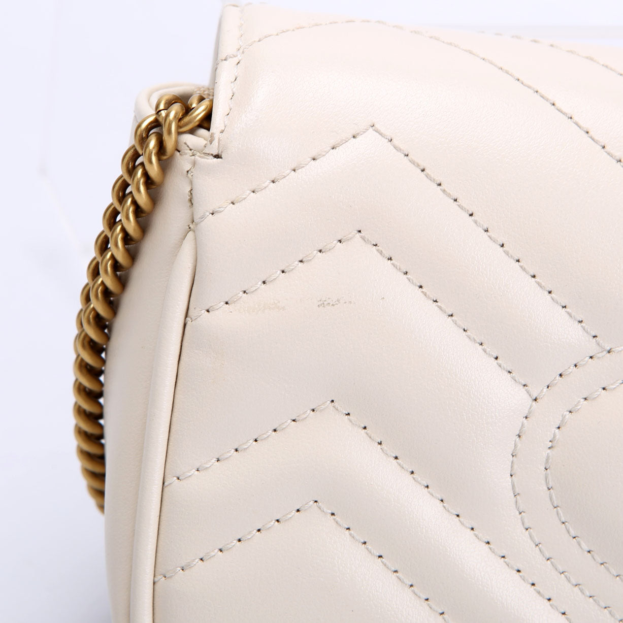 476433 Marmont Leather Super Mini Flap