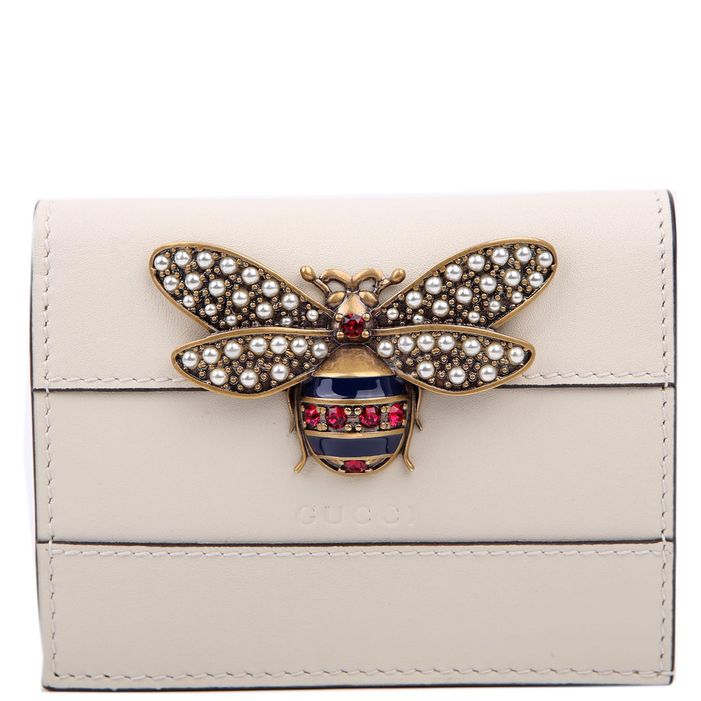 76072 Queen Margaret Card Case White
