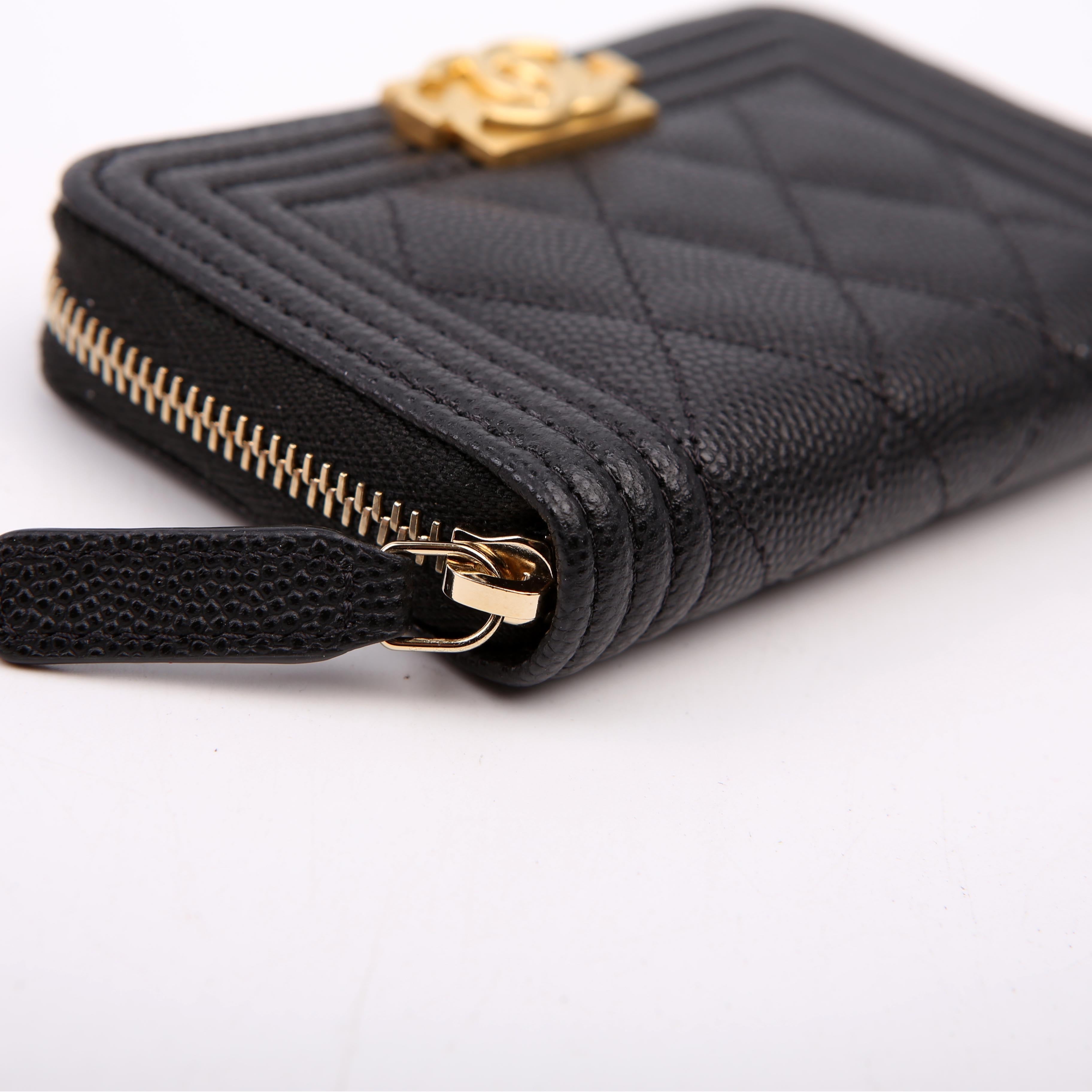 Boy Zip Around Coin Purse Quilted Caviar RFID Black/Gold