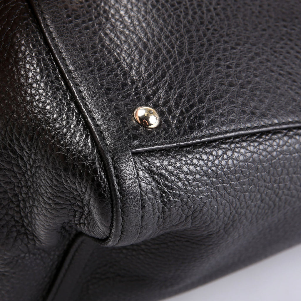 282309 Soho Leather Hobo Medium Black